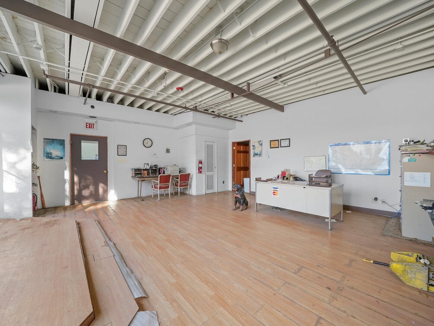 main property photo 20