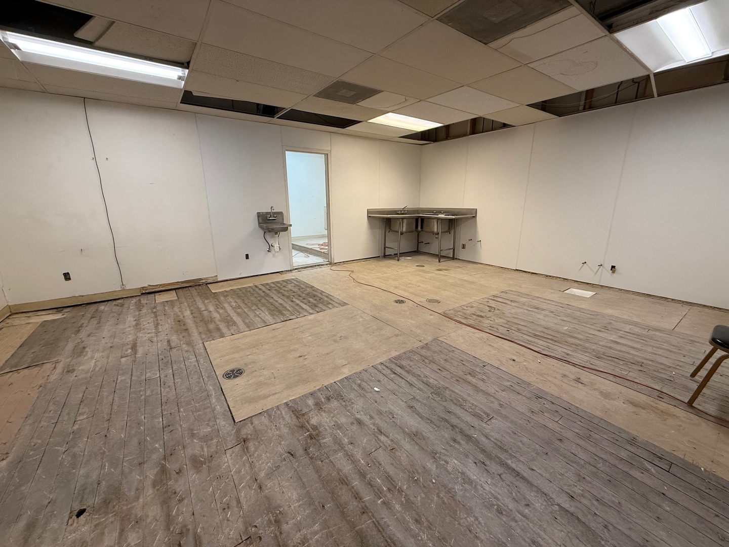 main property photo 12
