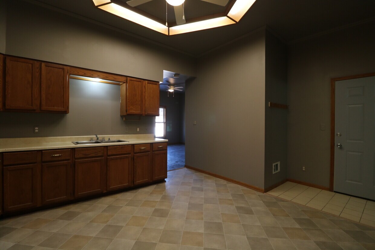 main property photo 54