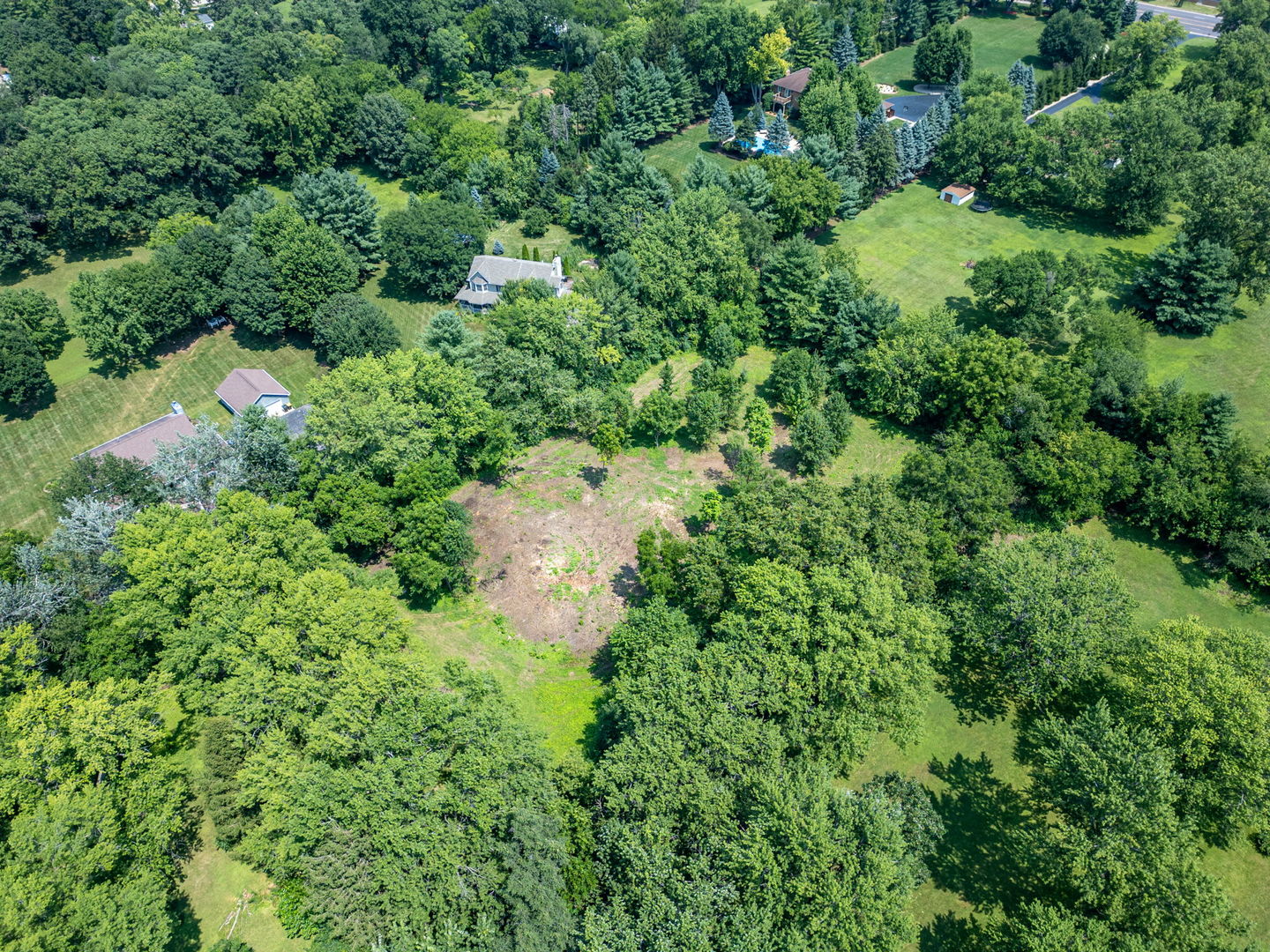 main property photo 10