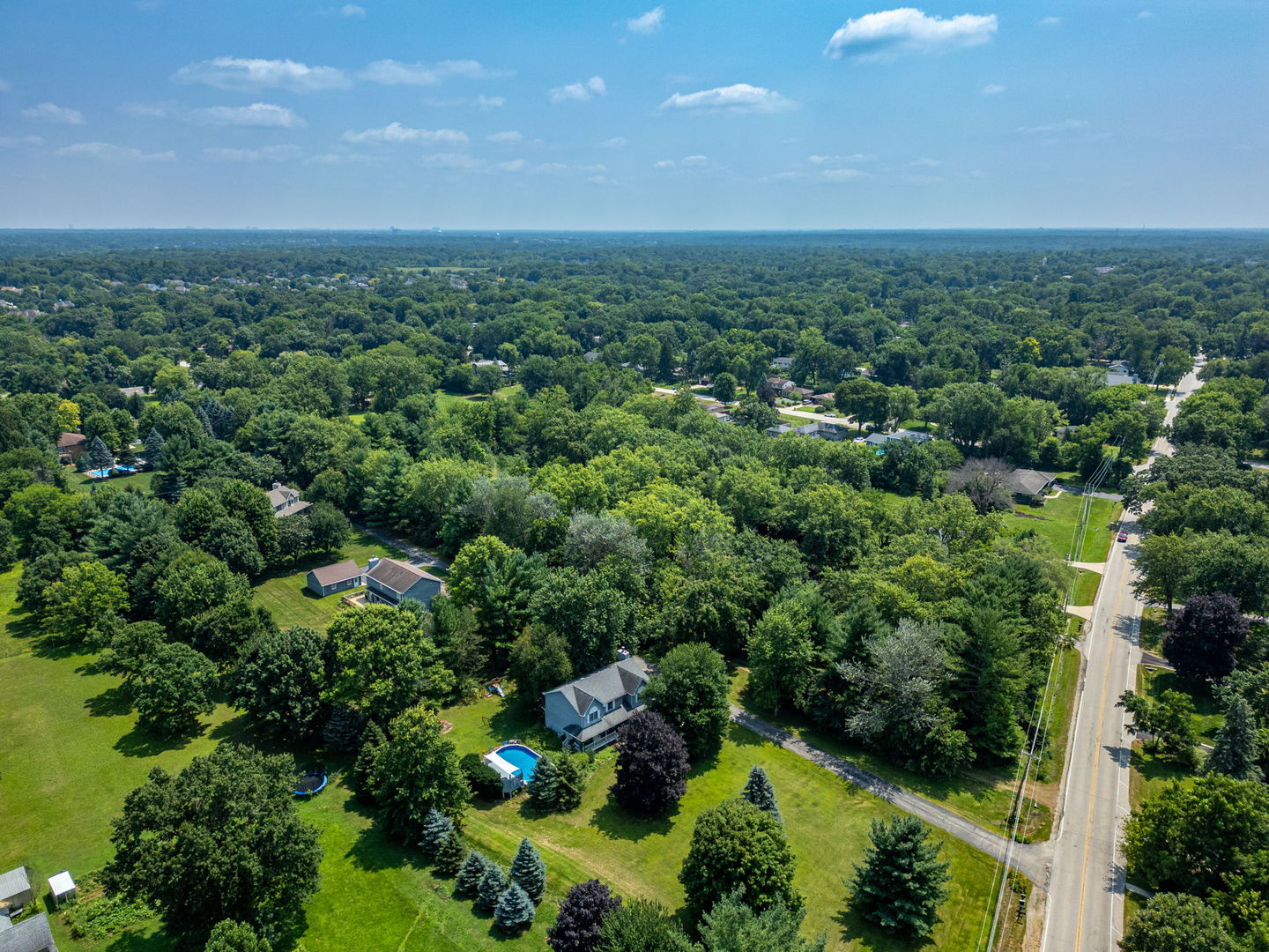 main property photo 17