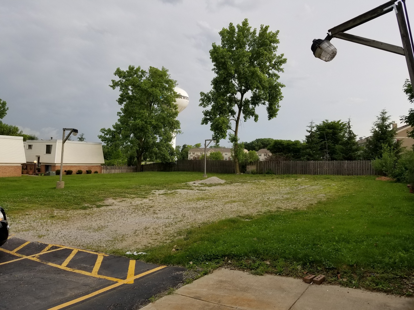 main property photo 6