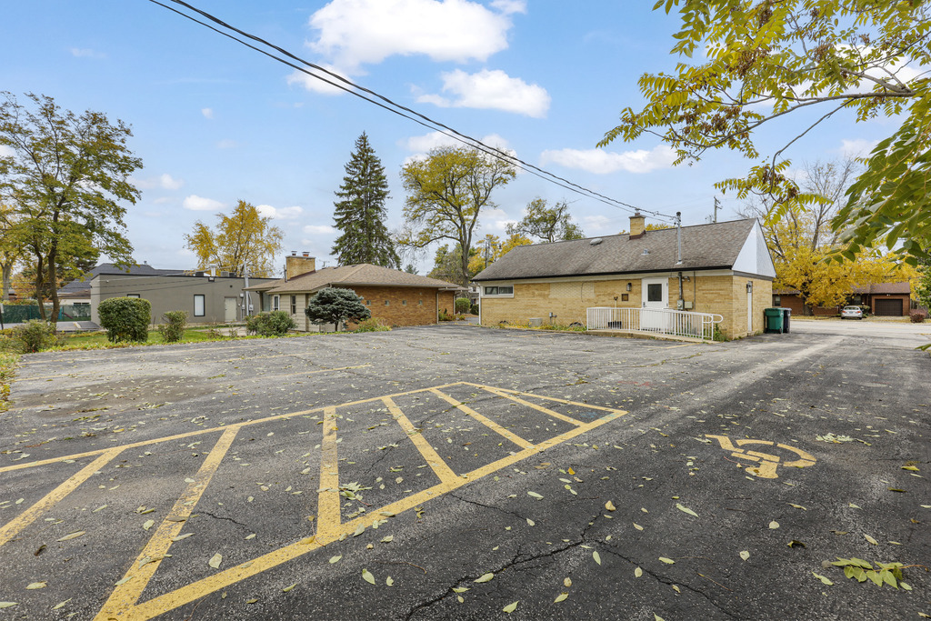 main property photo 4