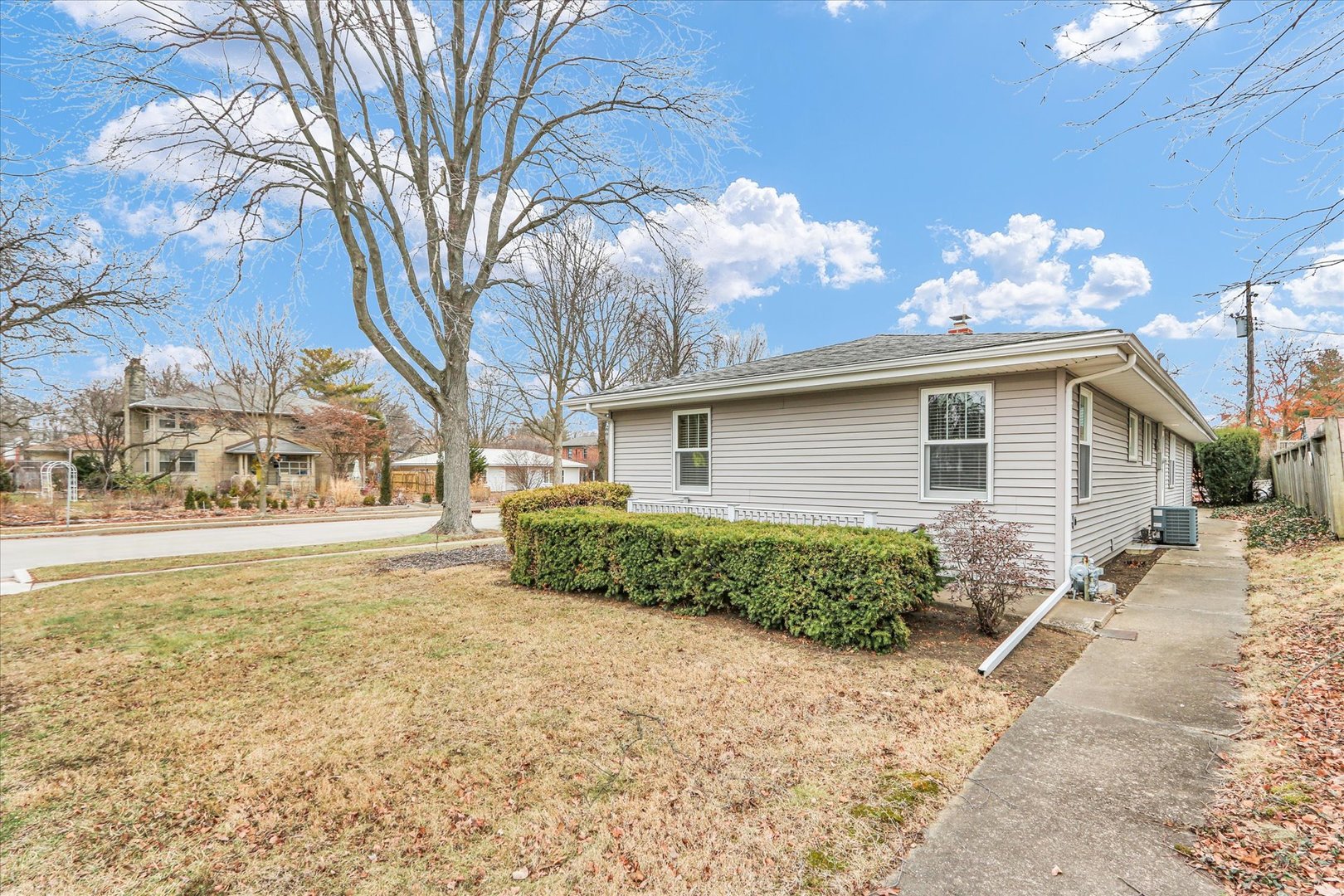 property viewer photo 24