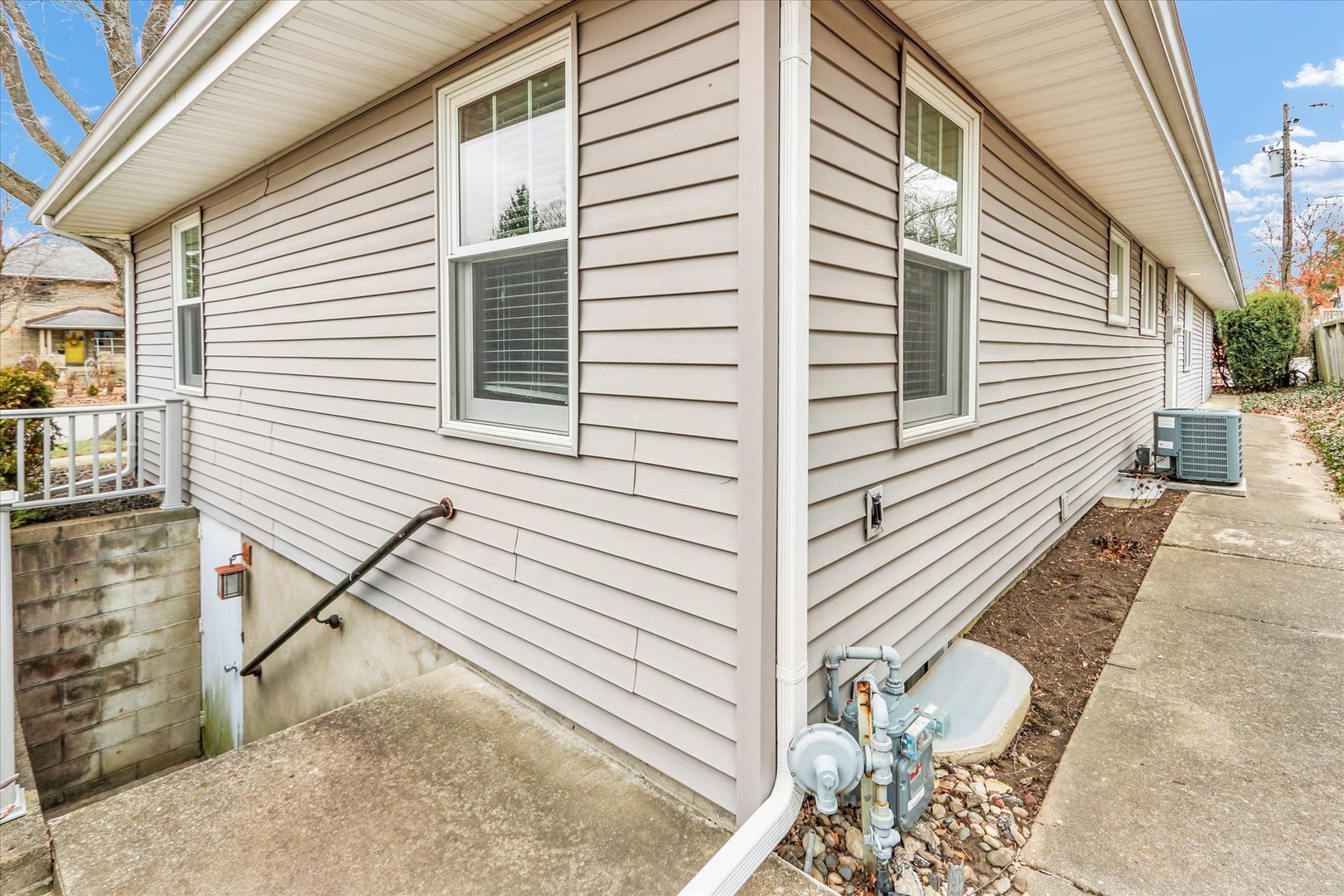 property viewer photo 26
