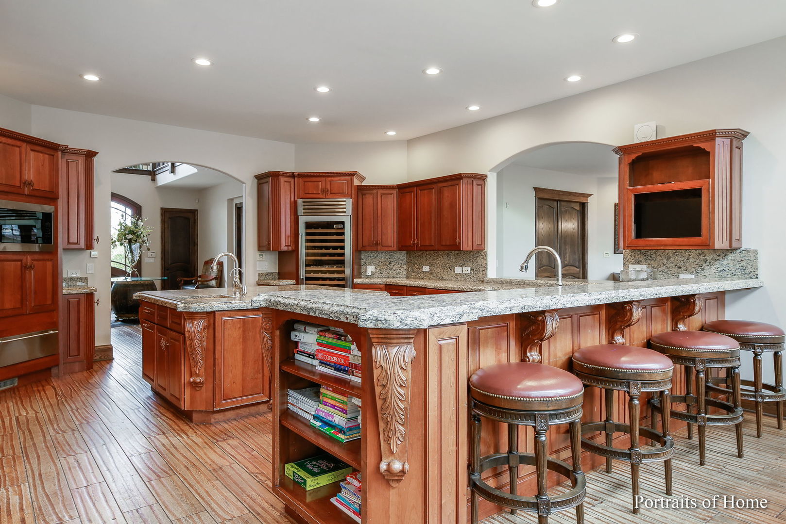main property photo 12