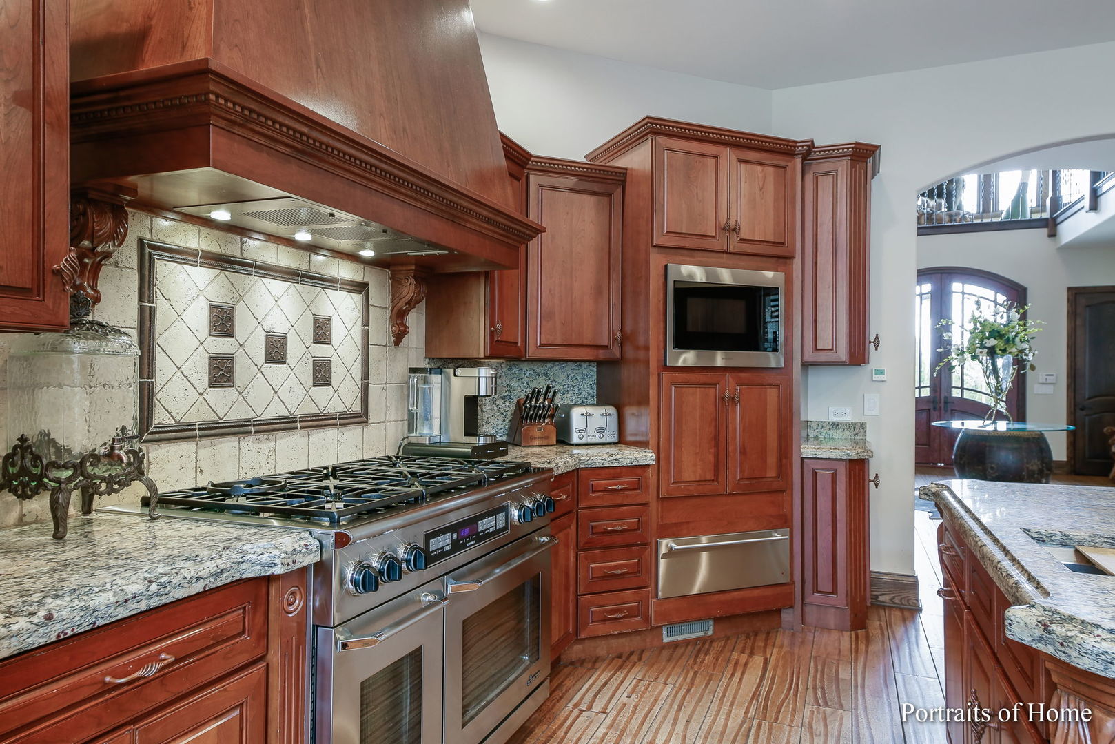 main property photo 9