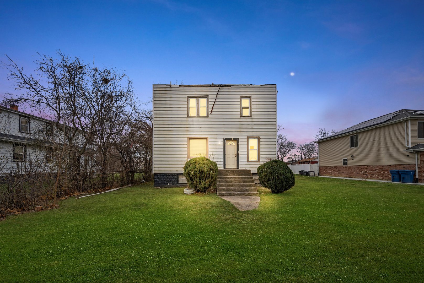 main property photo 10
