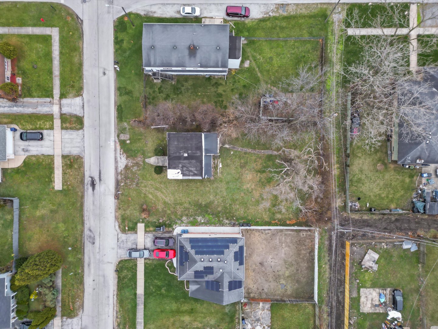 main property photo 9
