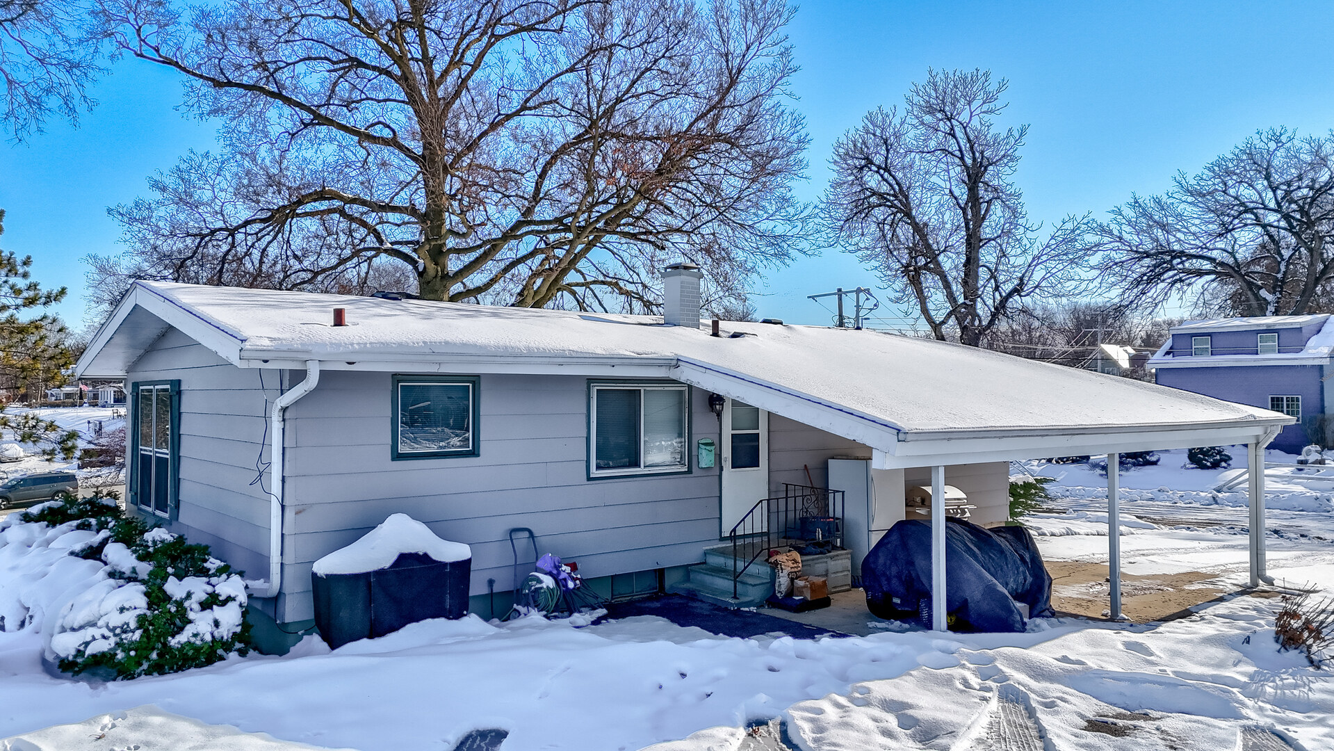 main property photo 78