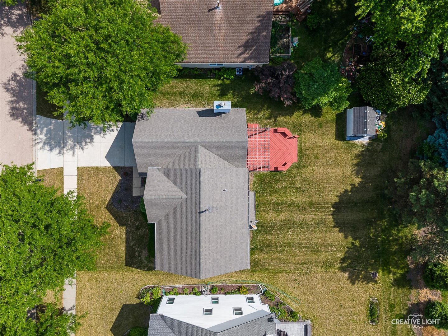 main property photo 32