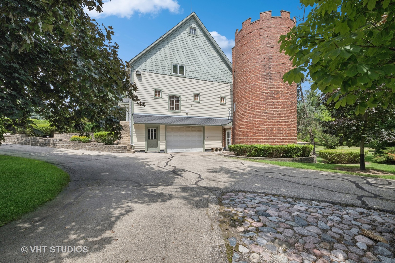 main property photo 57
