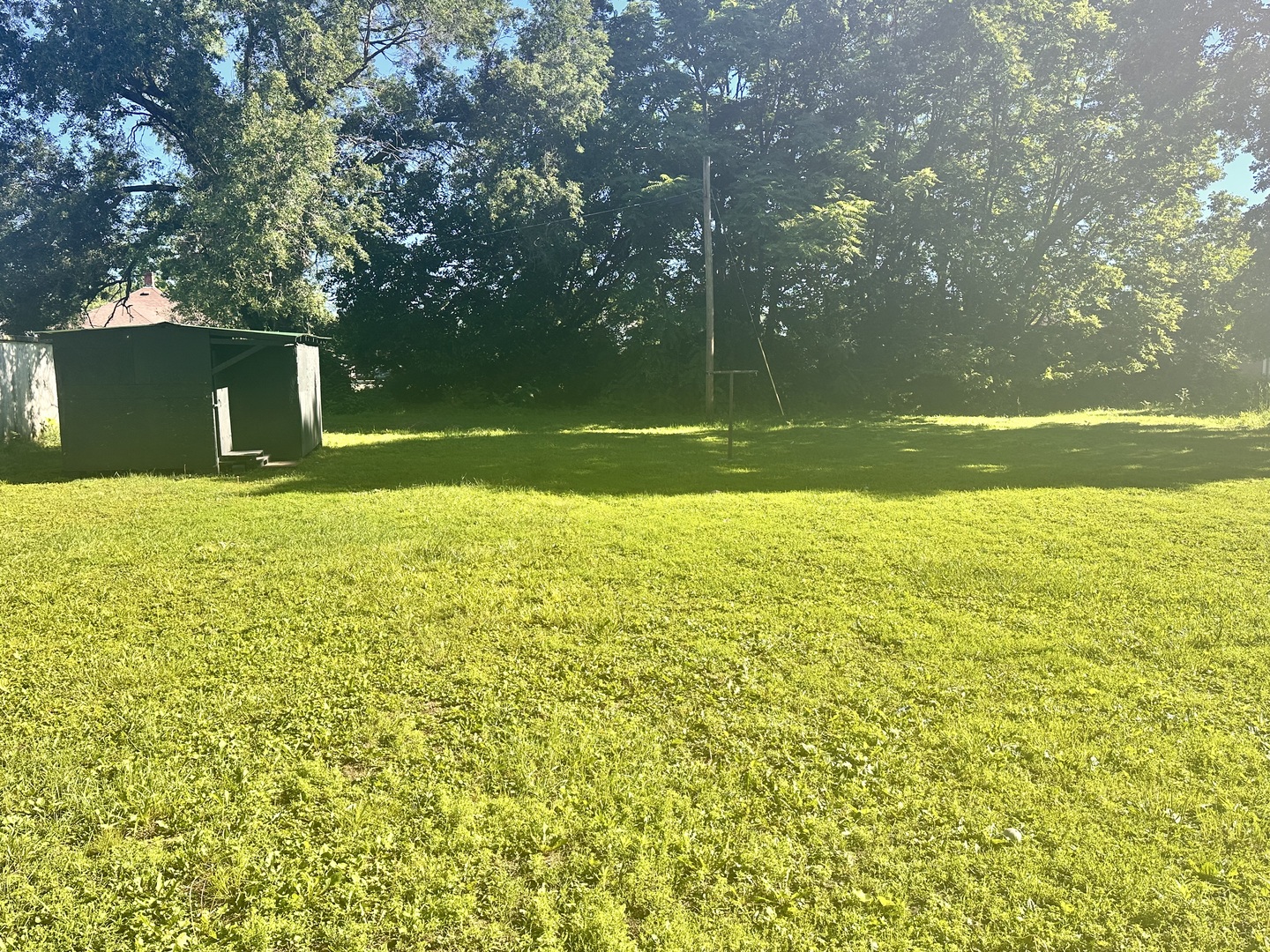 main property photo 15