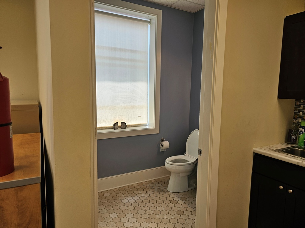 main property photo 8