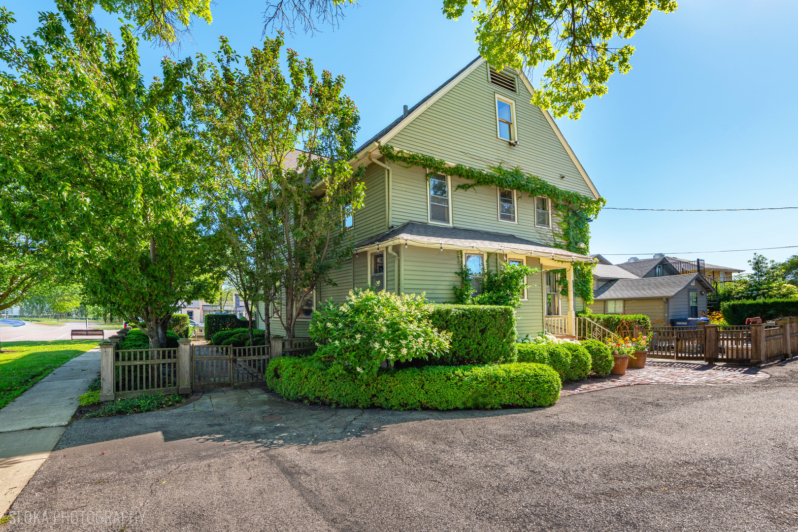 main property photo 35