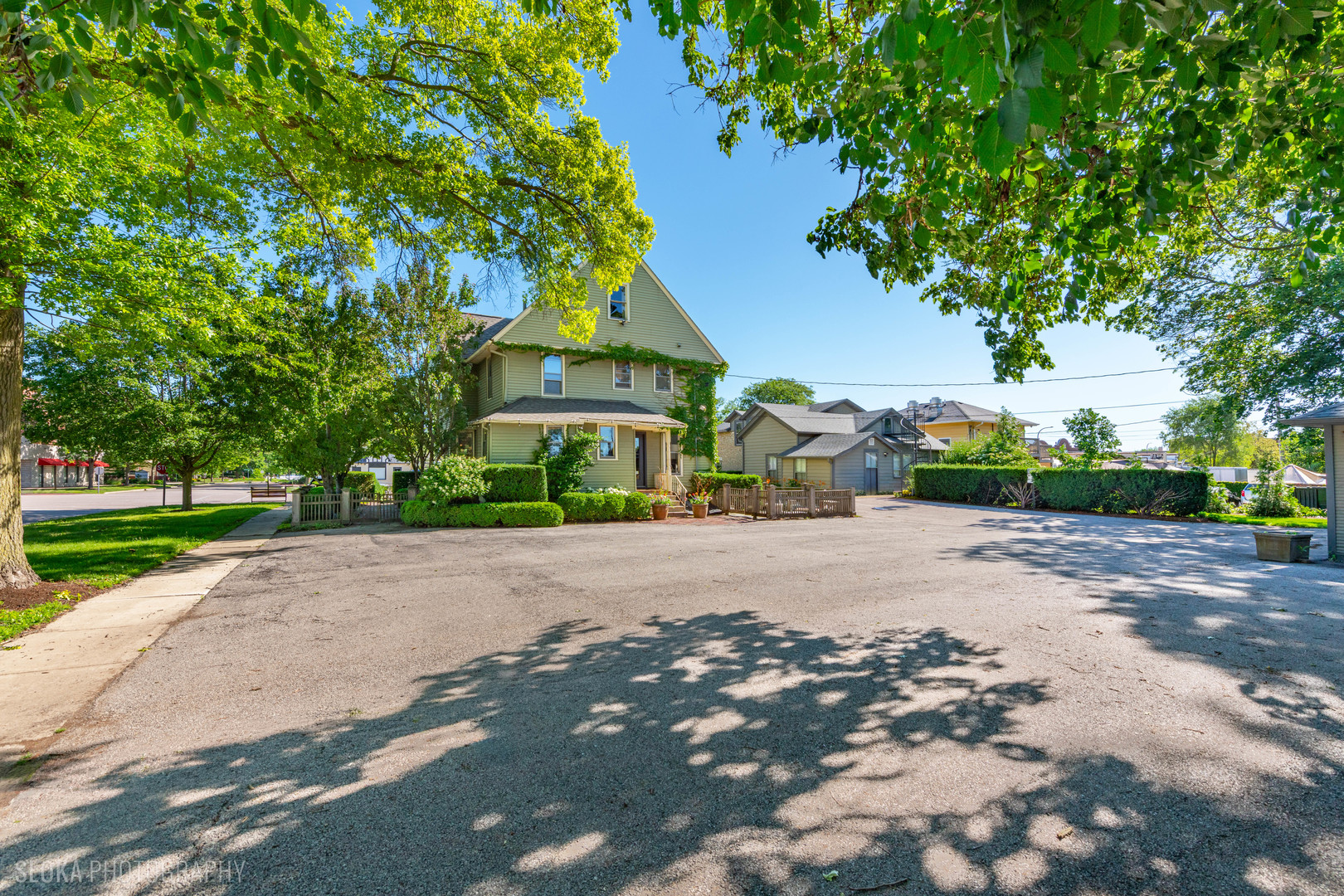 main property photo 36