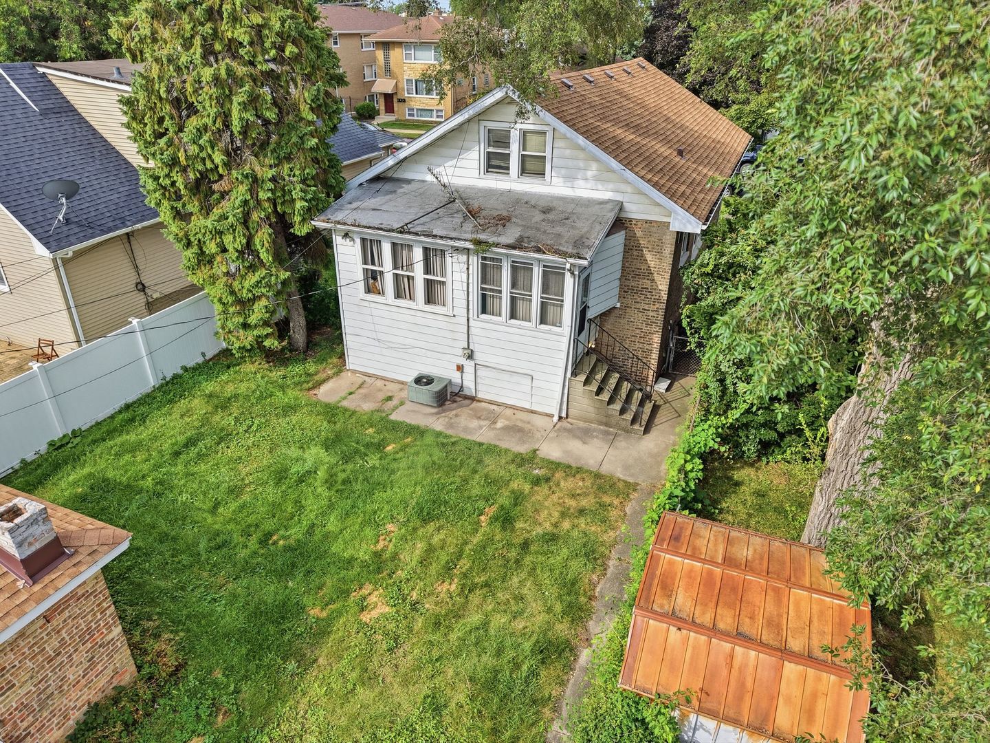 main property photo 20