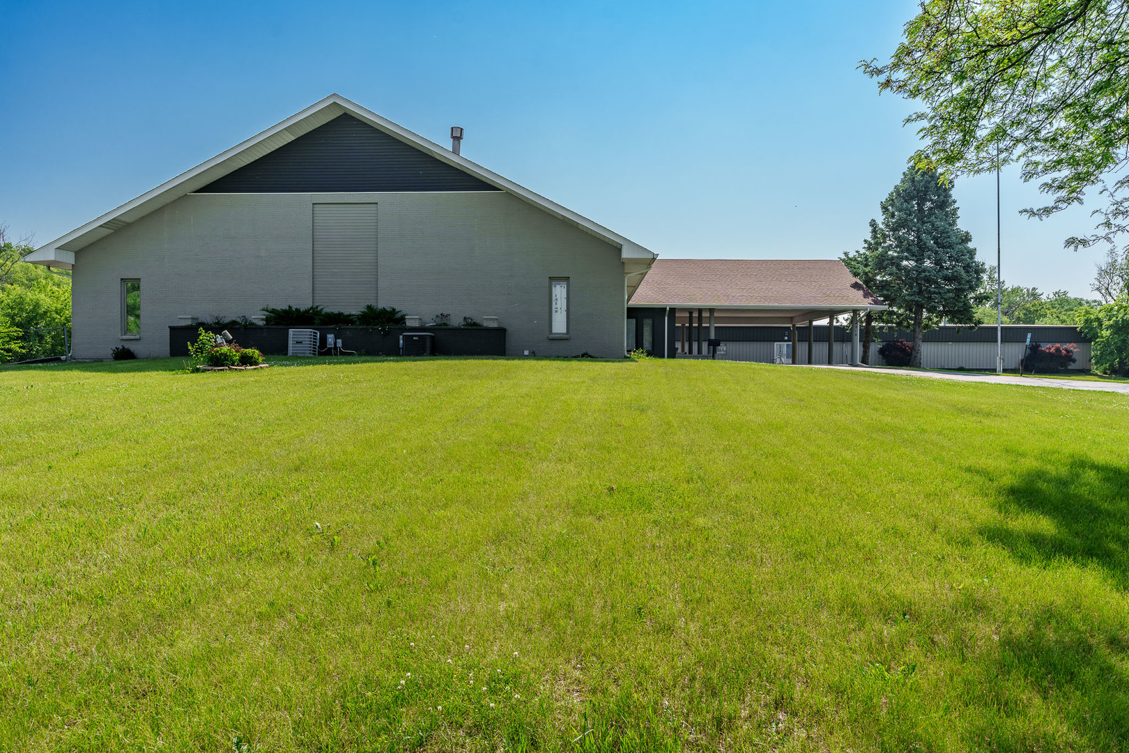 main property photo 67