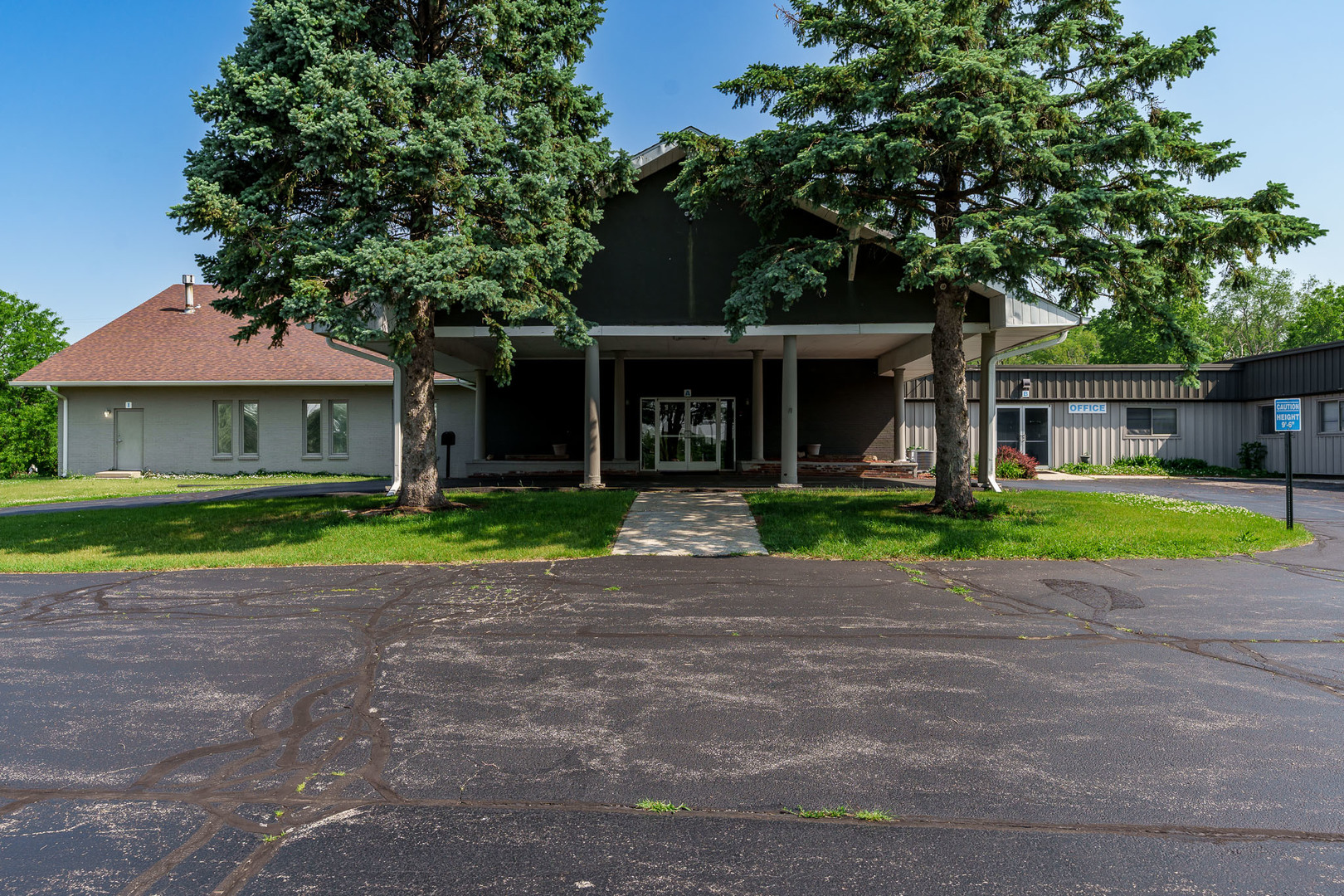 main property photo 68