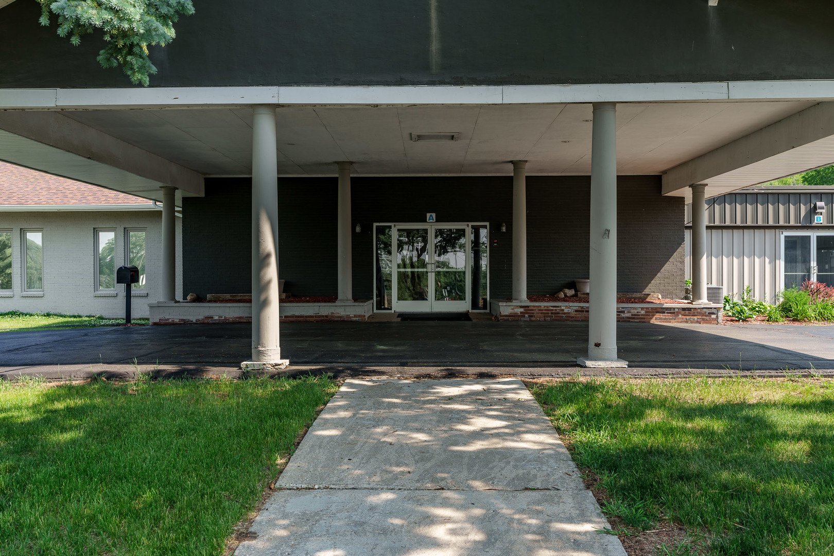 main property photo 70