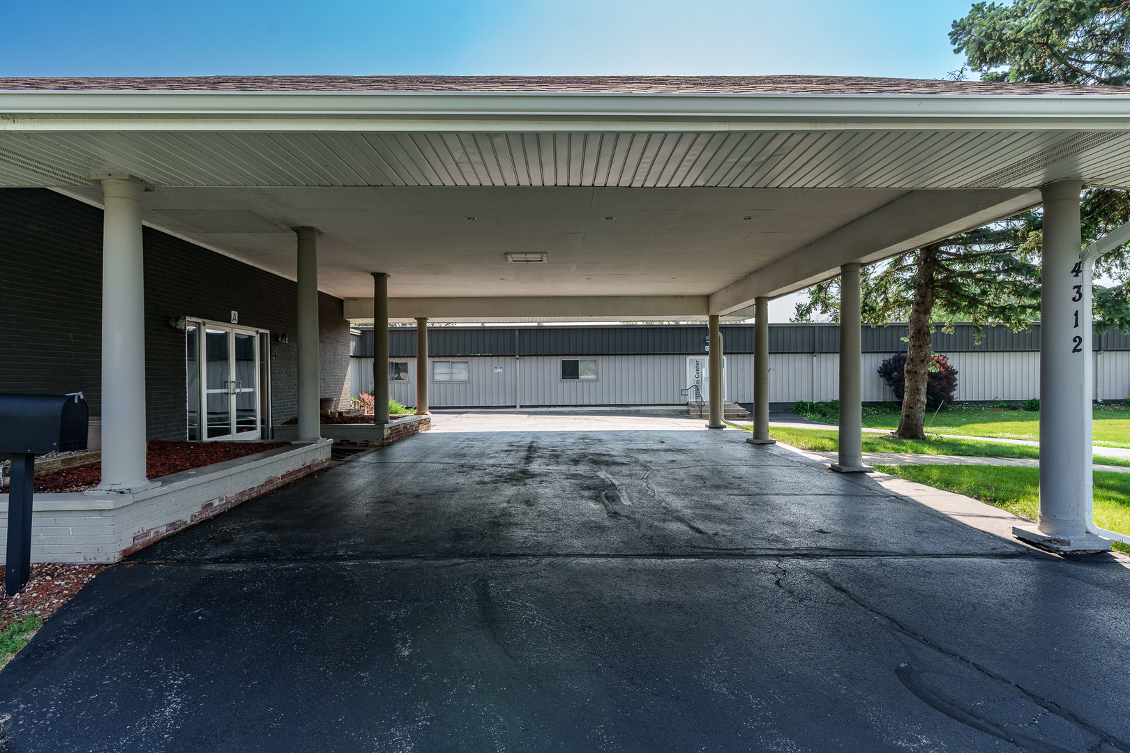 main property photo 71