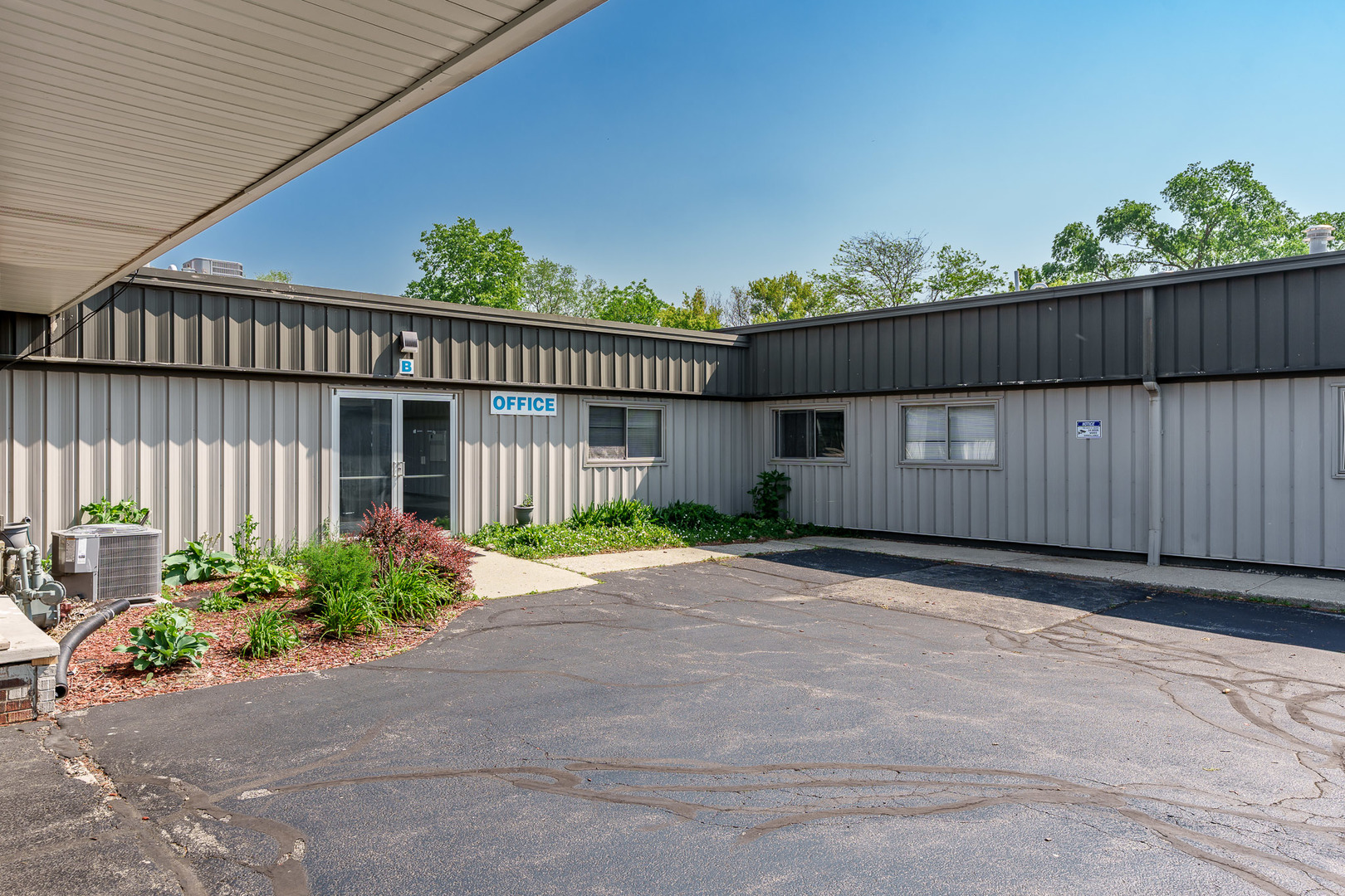 main property photo 72