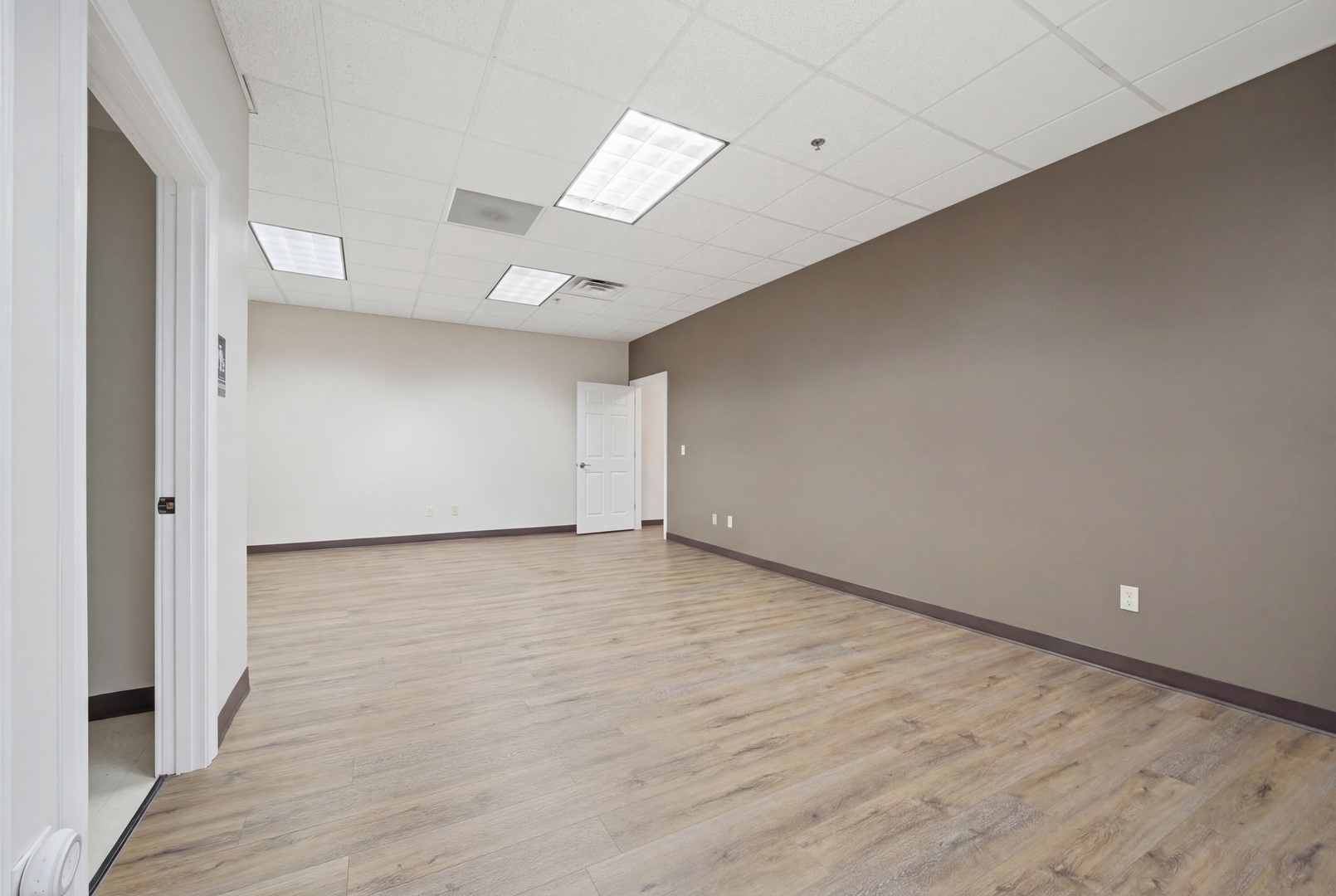 main property photo 56