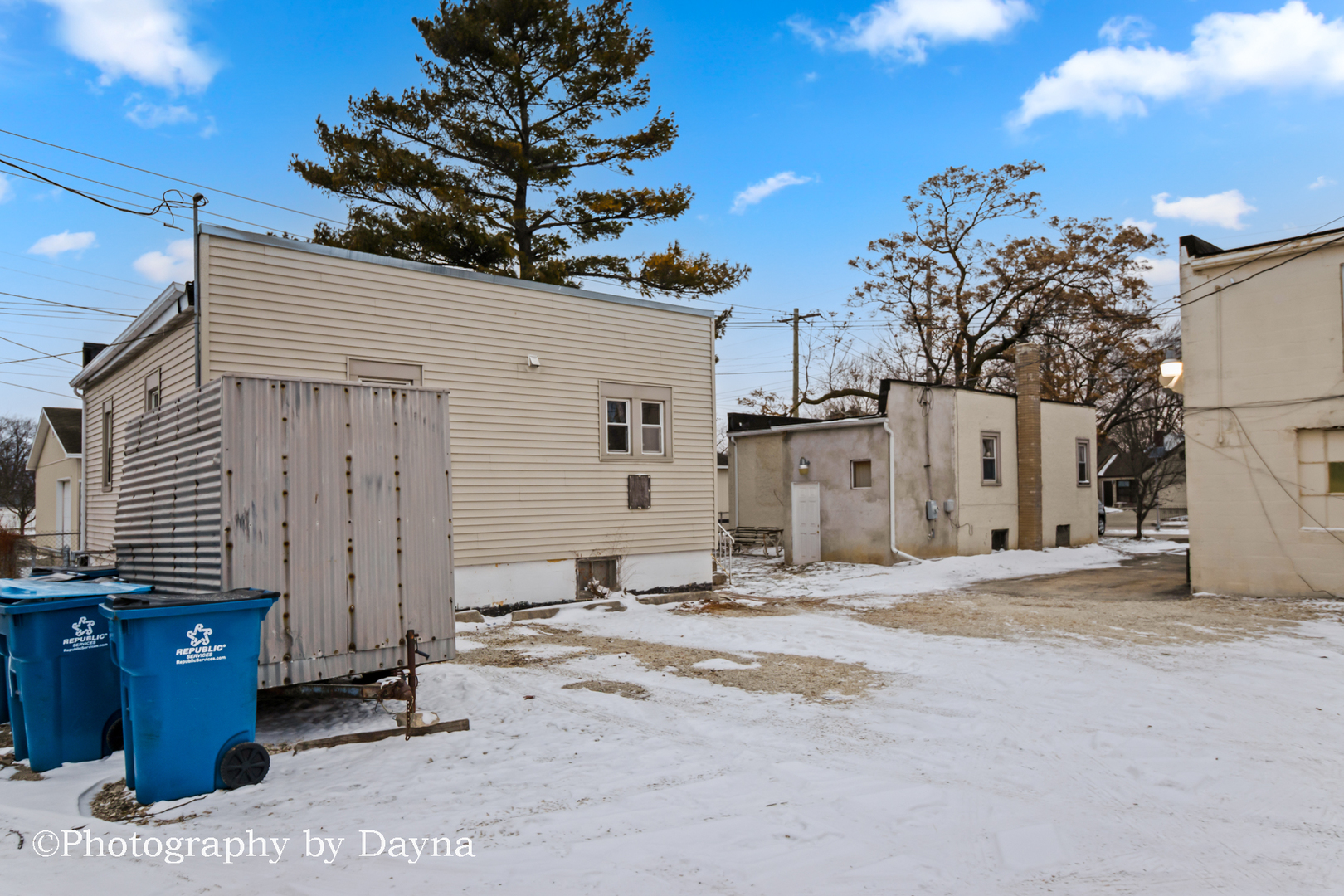 main property photo 18