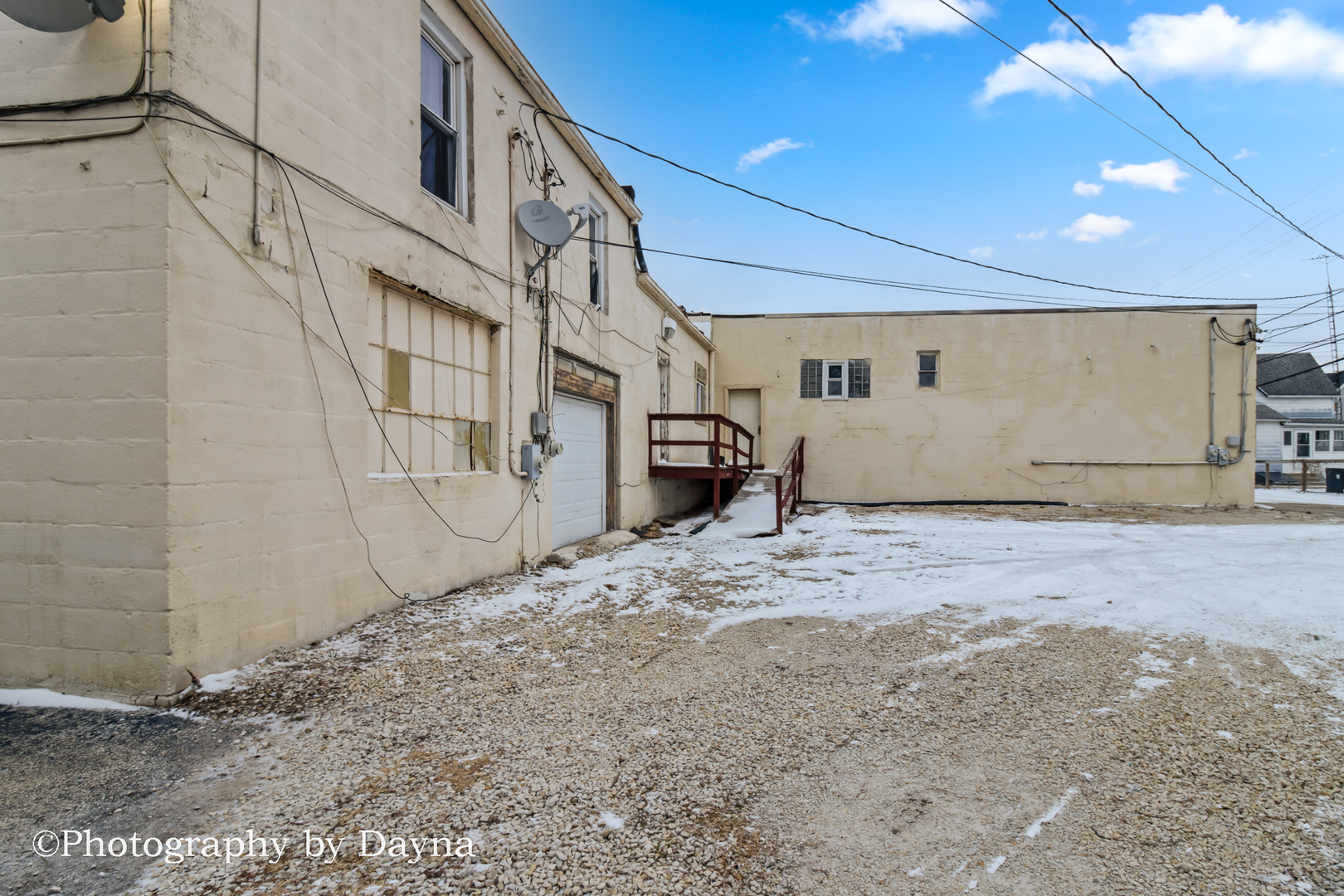main property photo 25