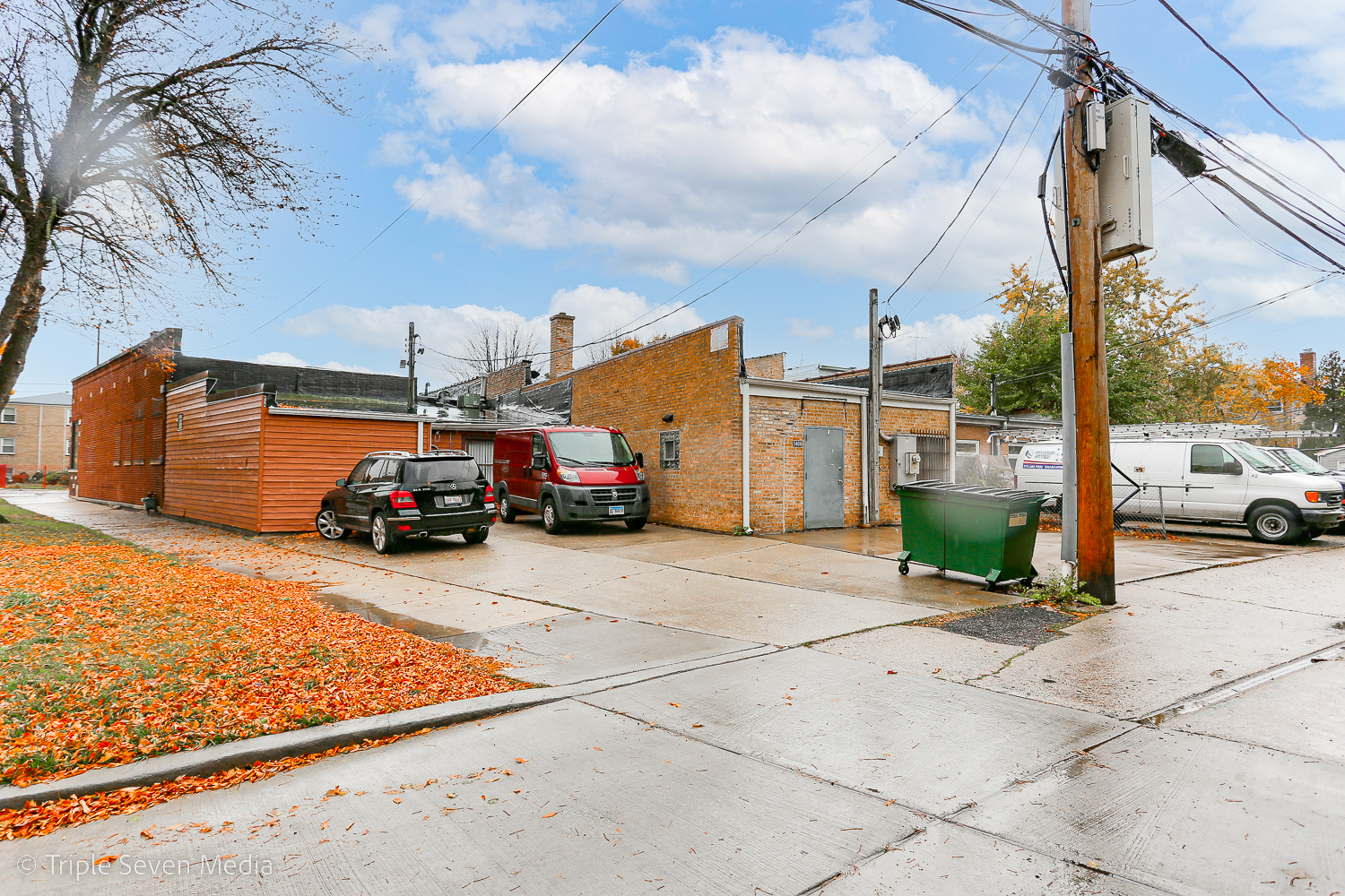 main property photo 23