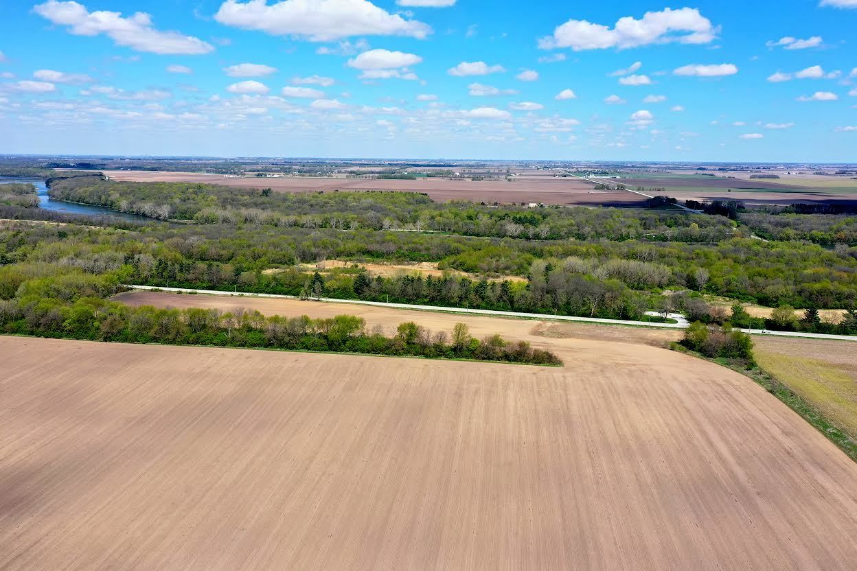 main property photo 4