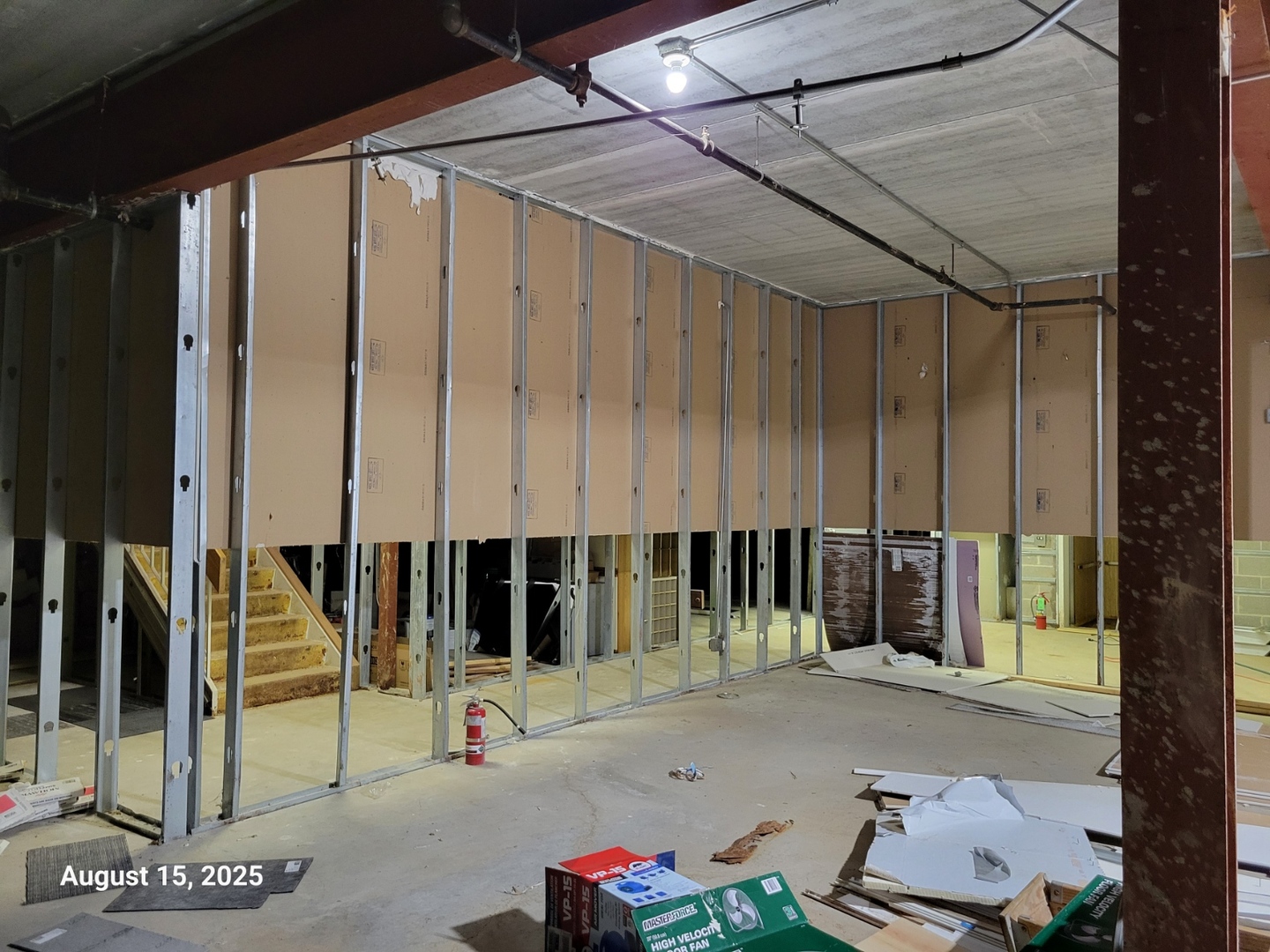 main property photo 11