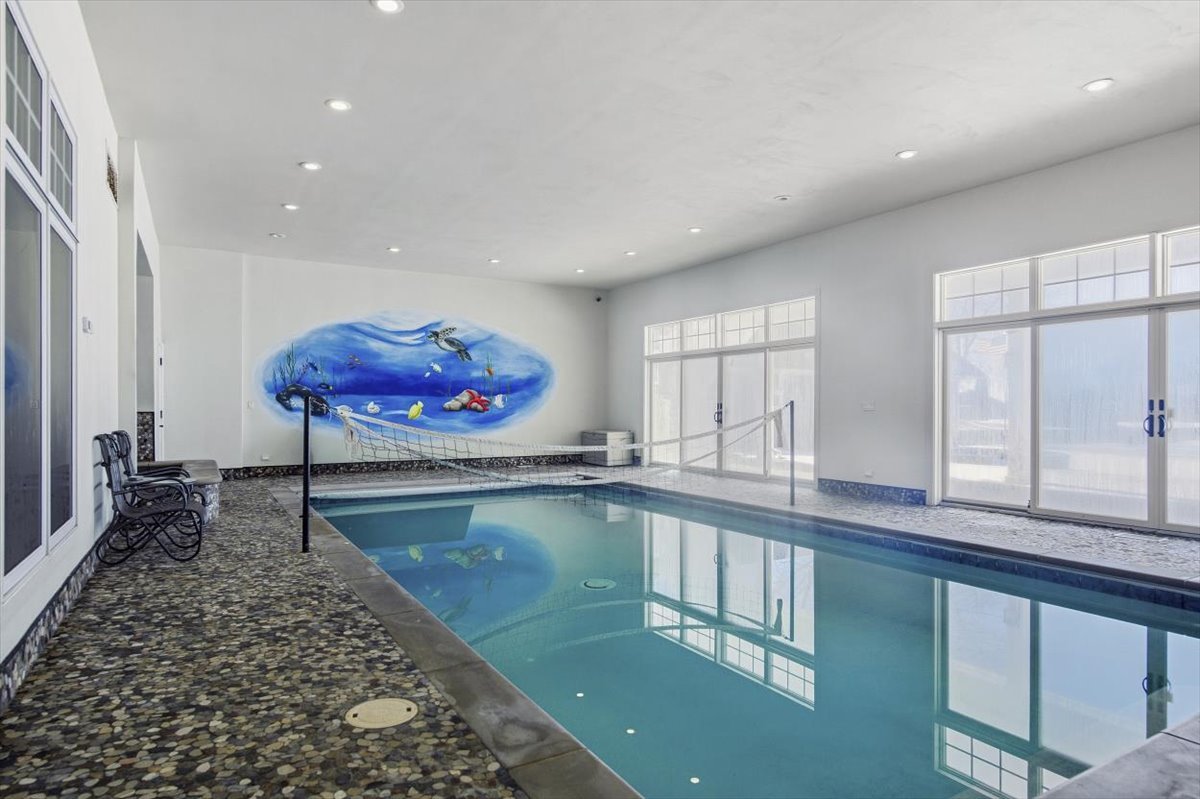 main property photo 49