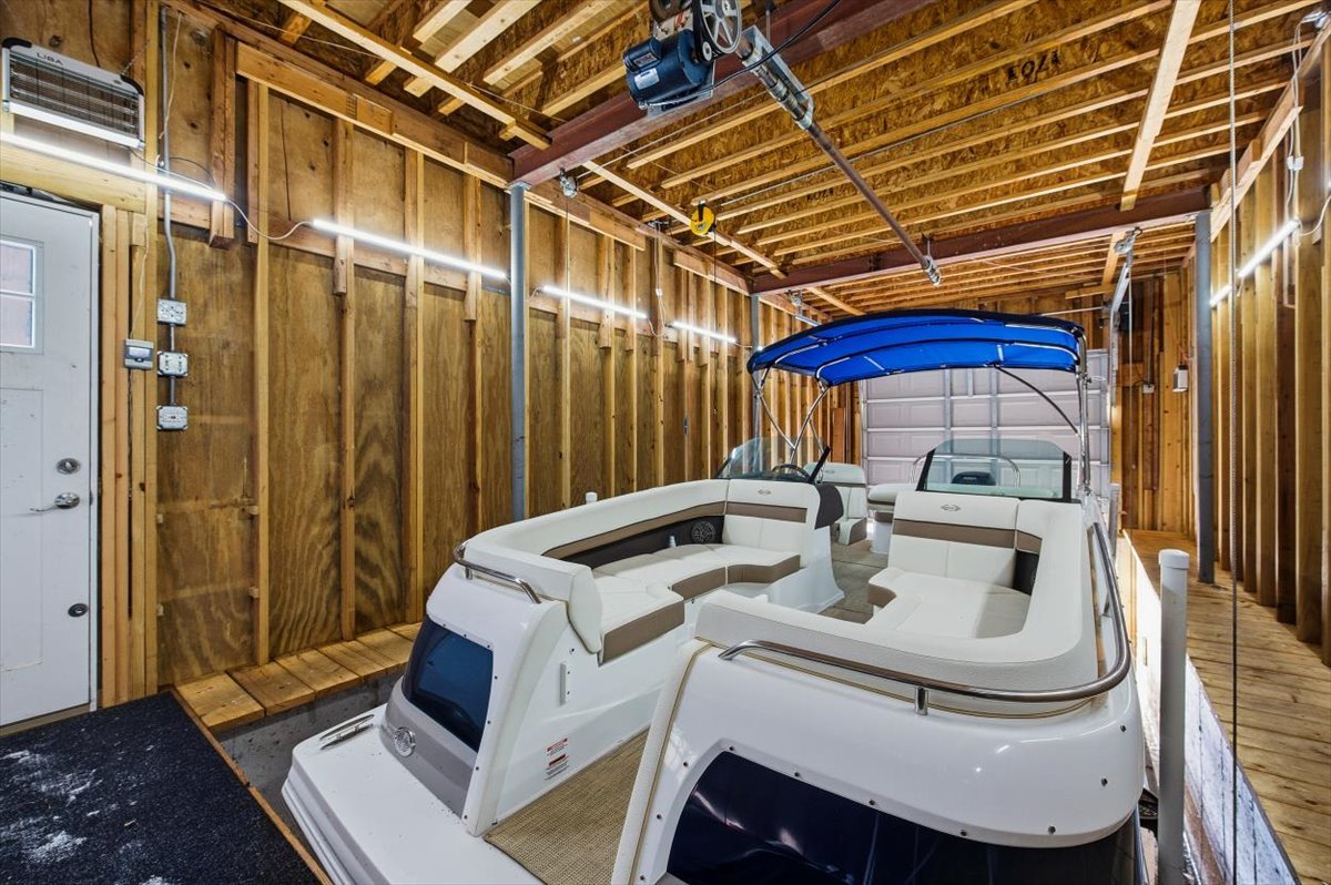 main property photo 63