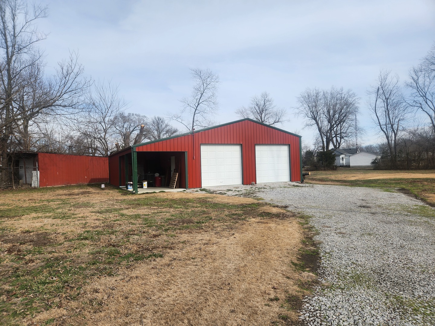 main property photo 3