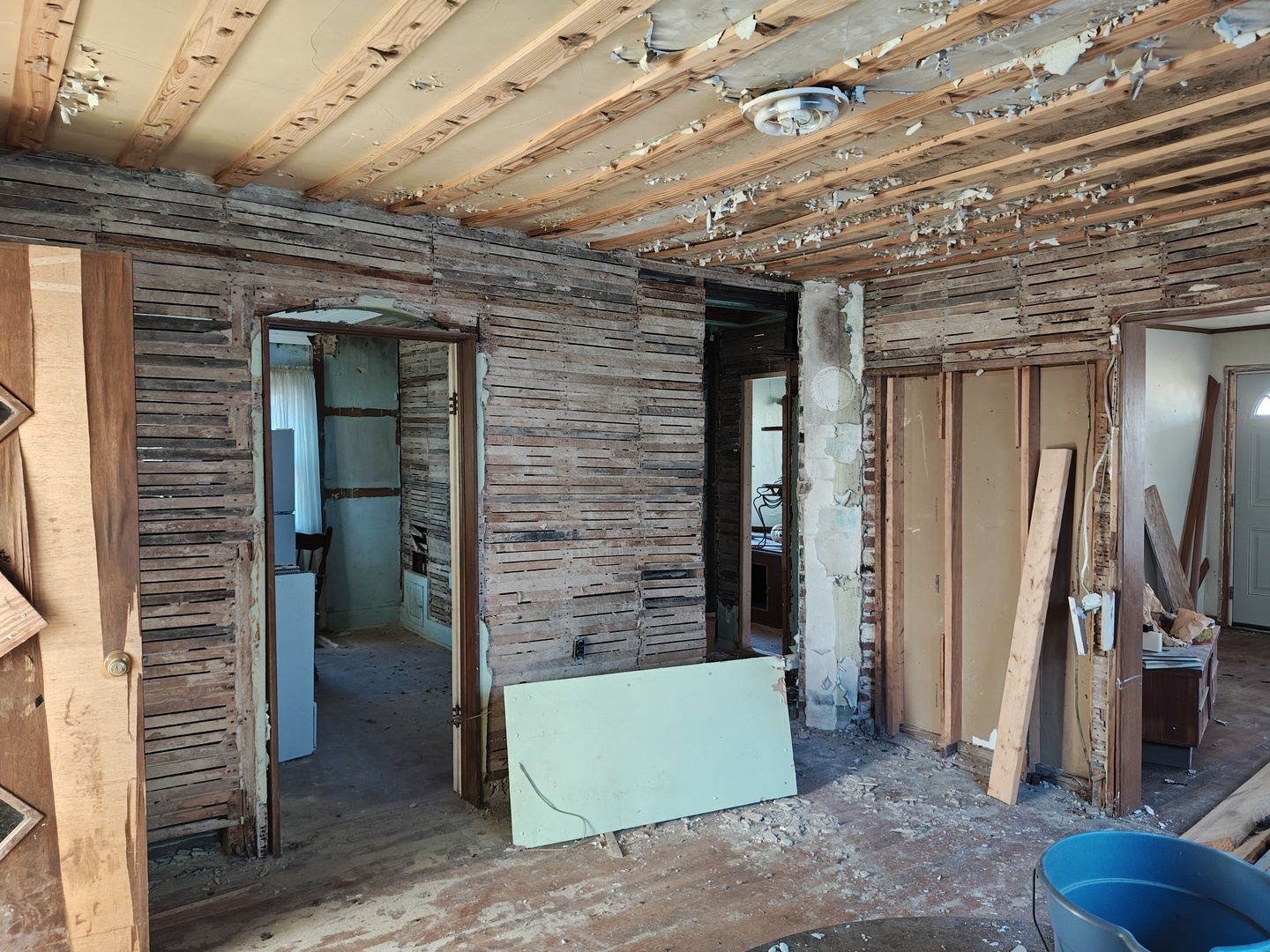main property photo 7