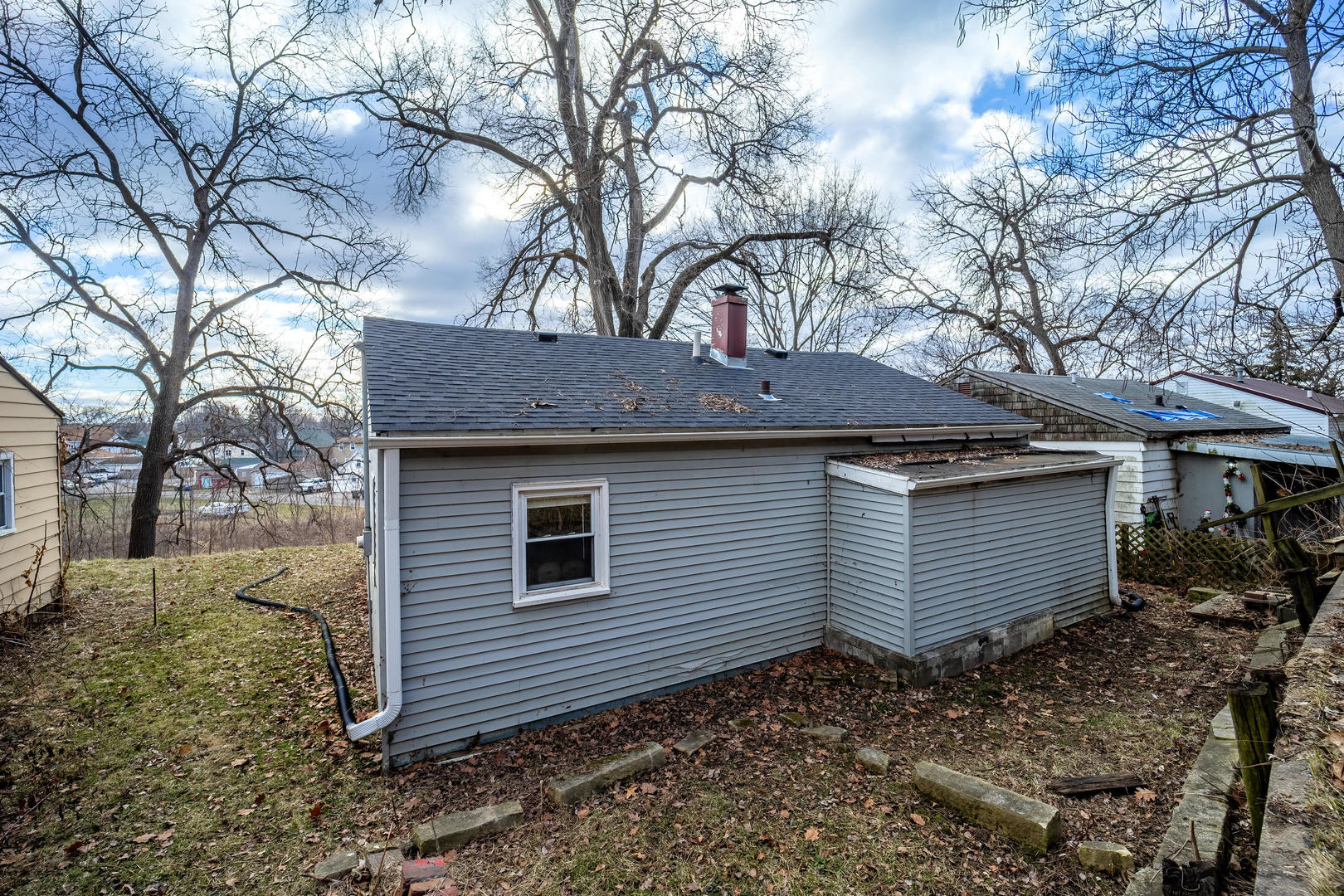 main property photo 19
