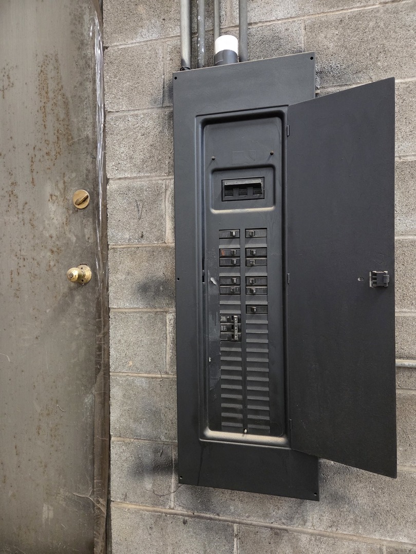 main property photo 8