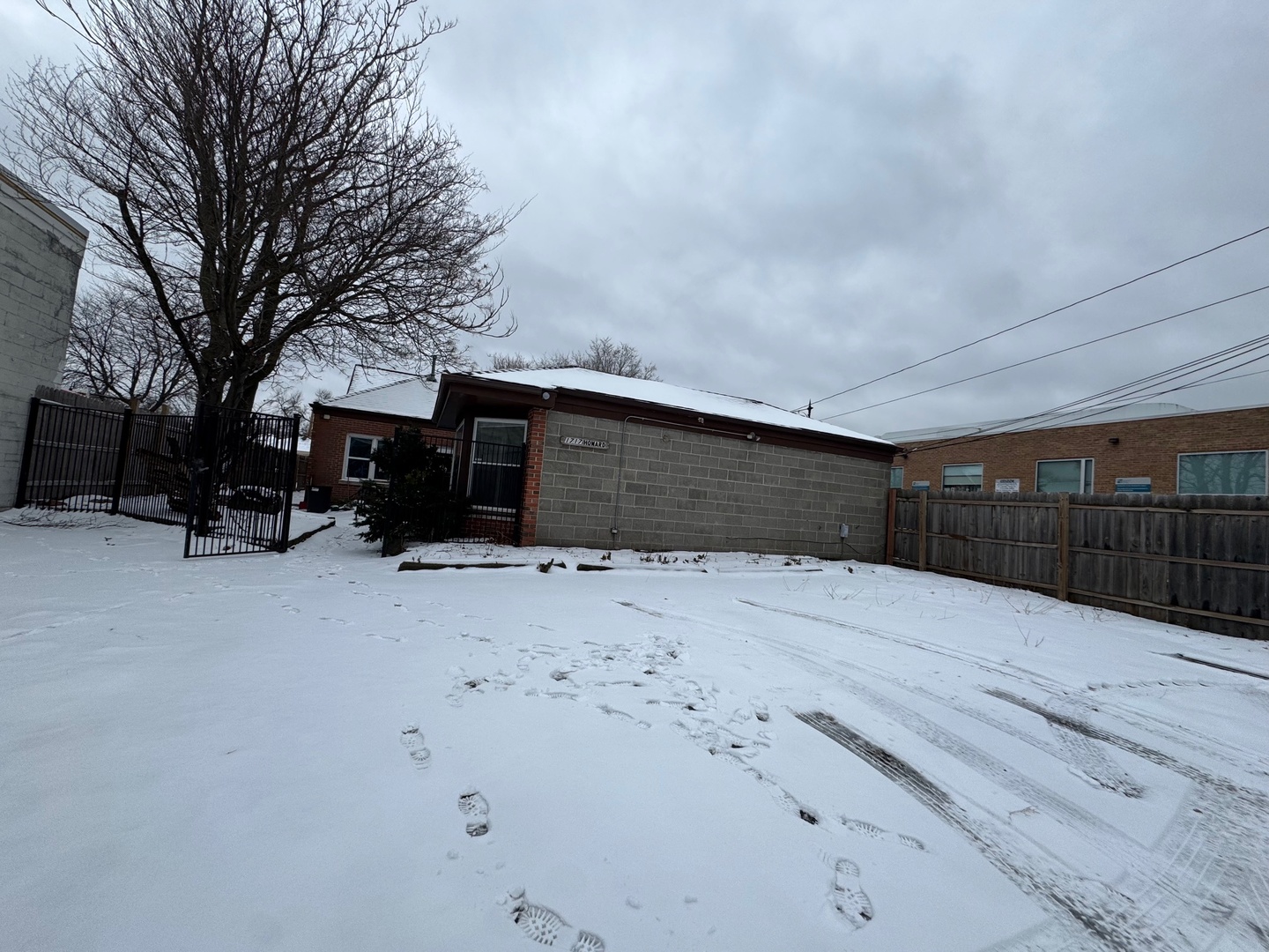 main property photo 21