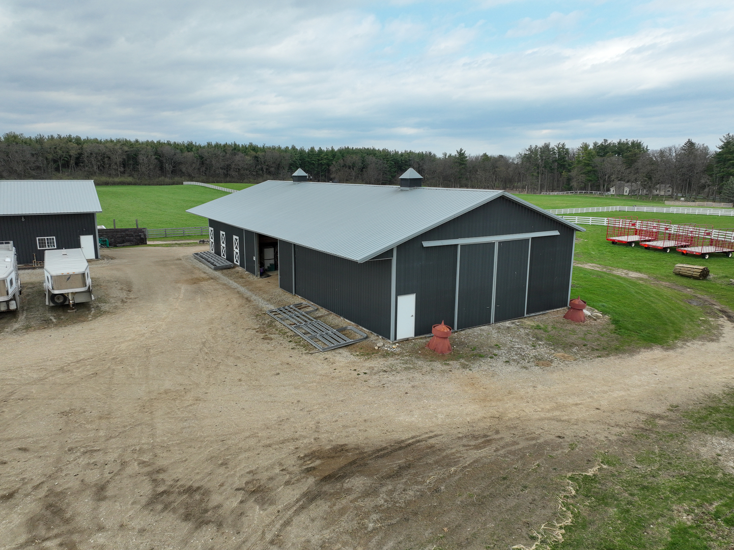 main property photo 16