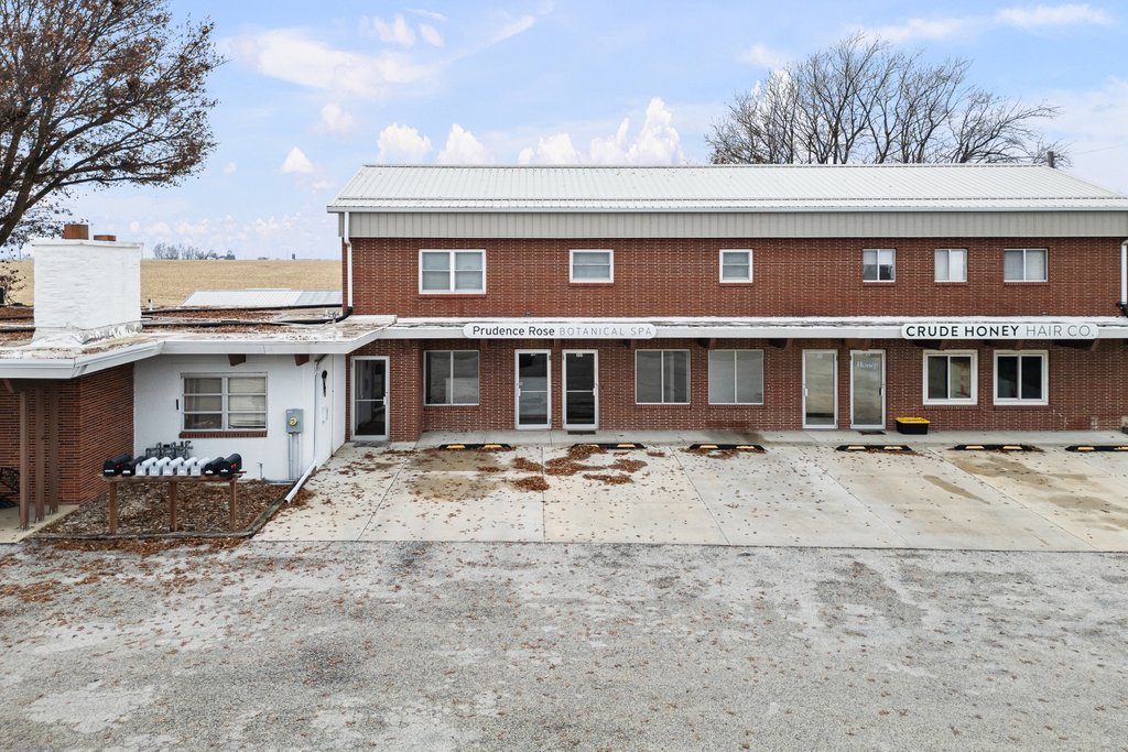 main property photo 18