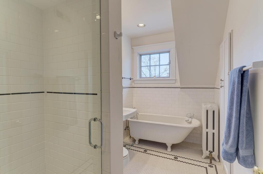 main property photo 64