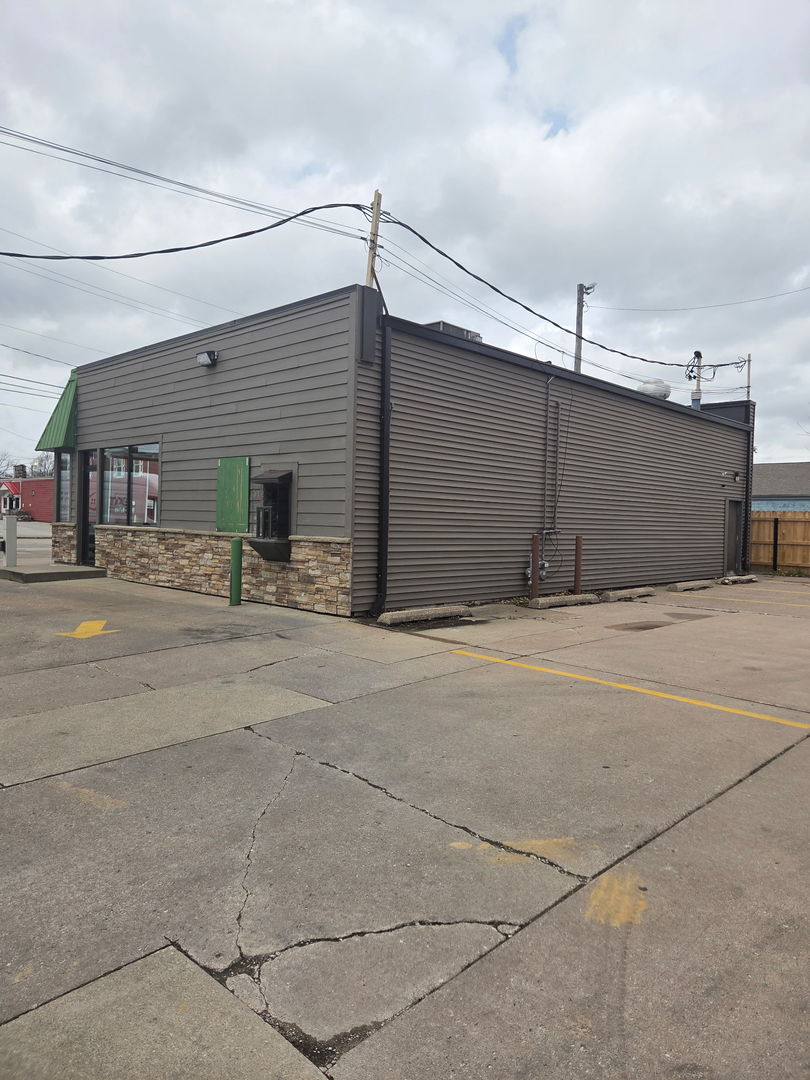 main property photo 15