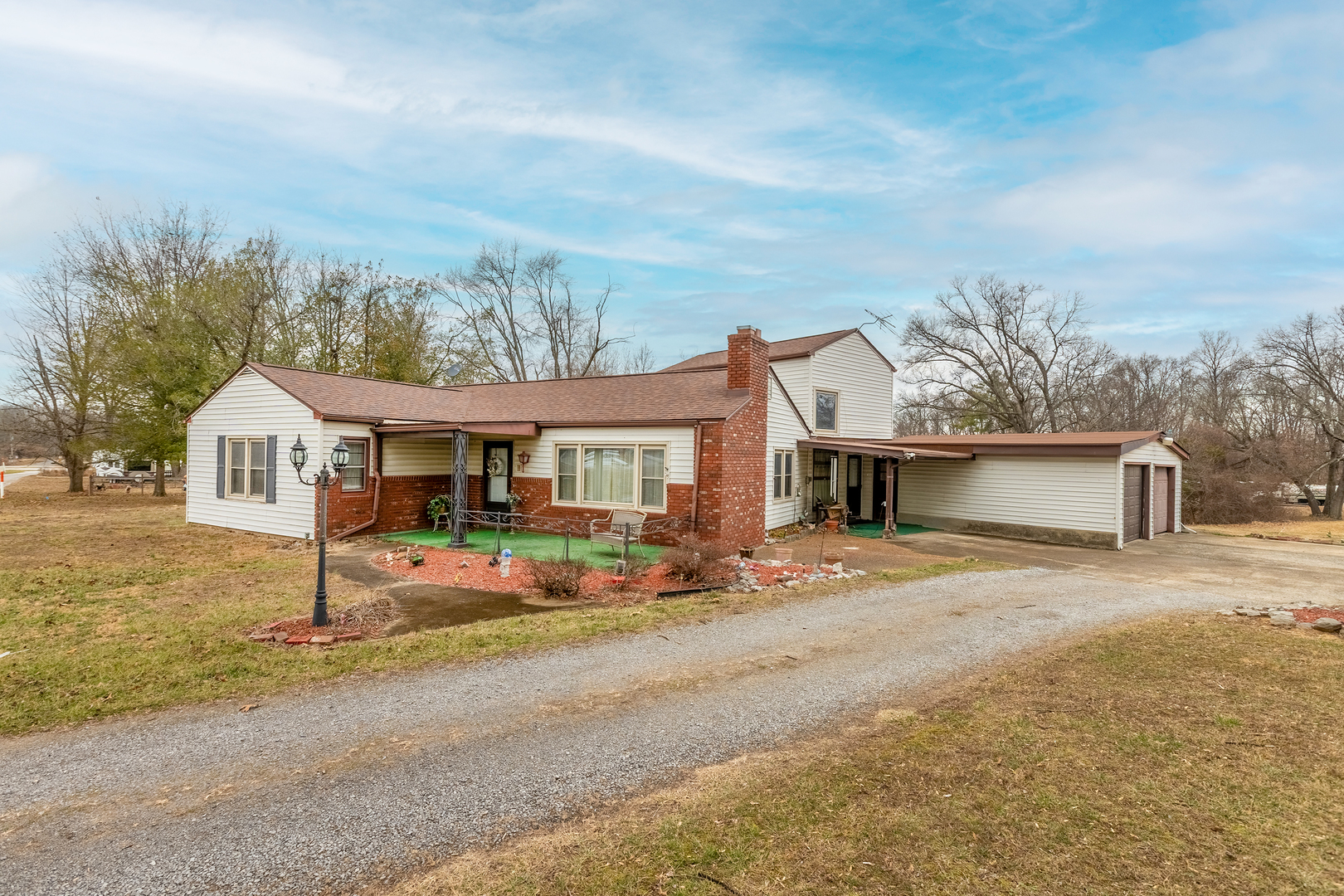 main property photo 39