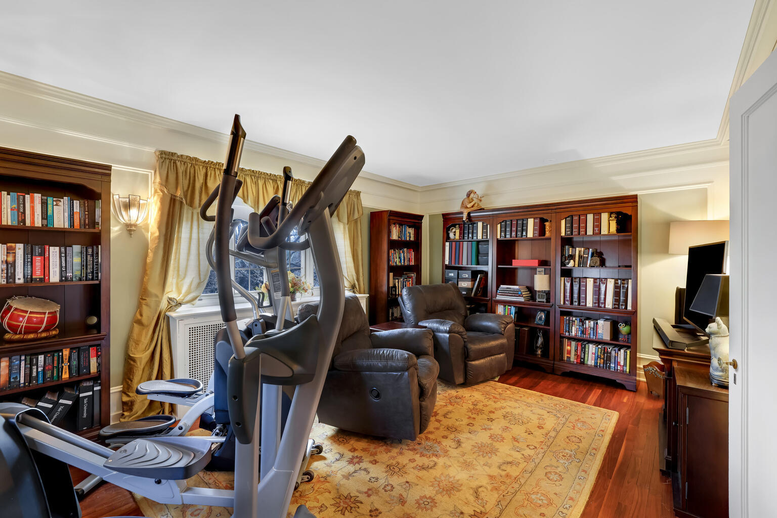 main property photo 58