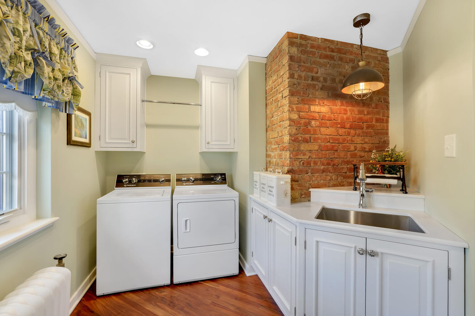 main property photo 70