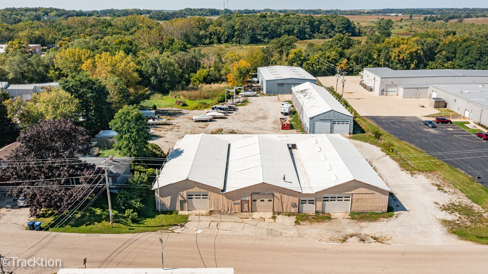 main property photo 17