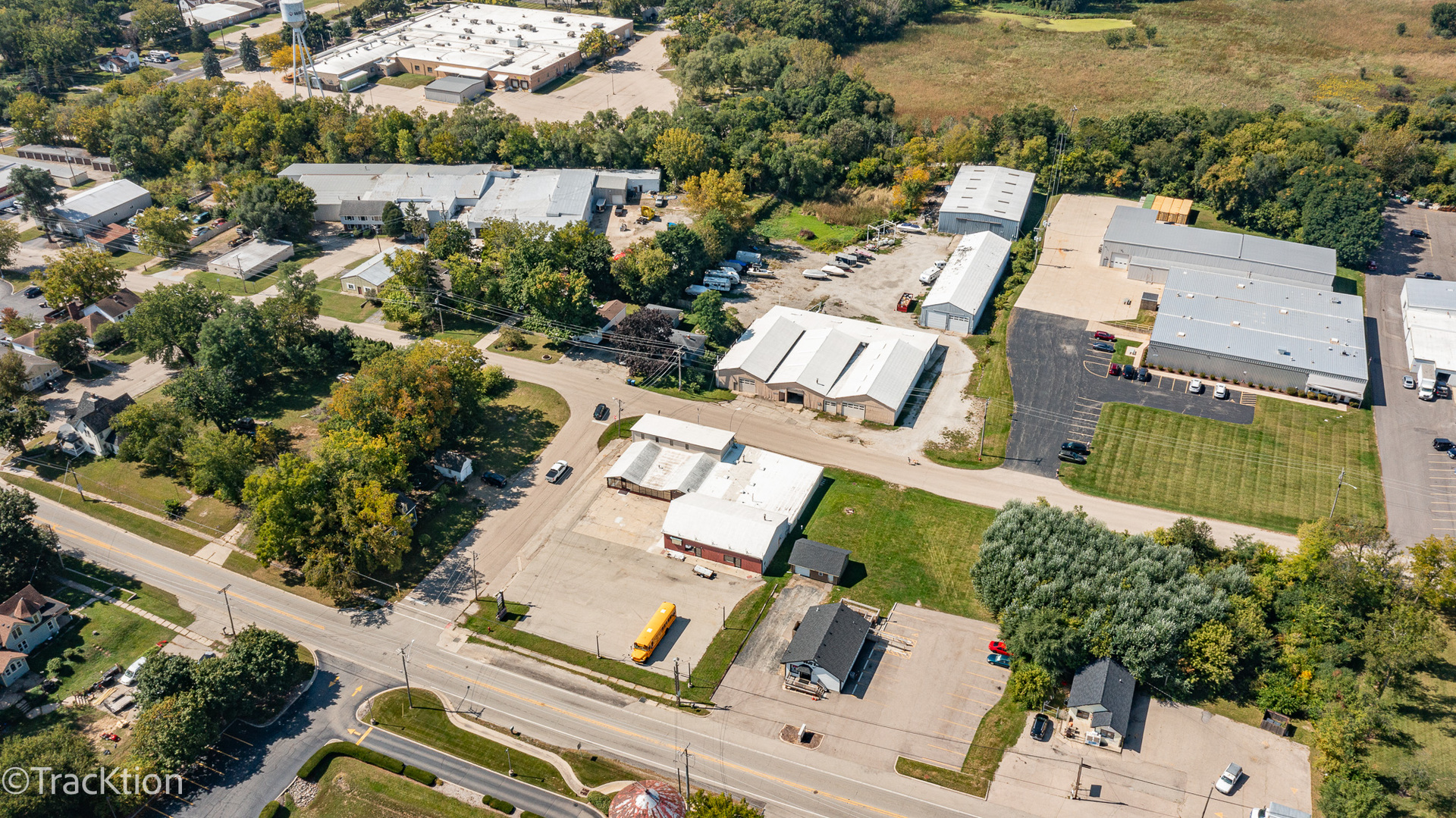 main property photo 18