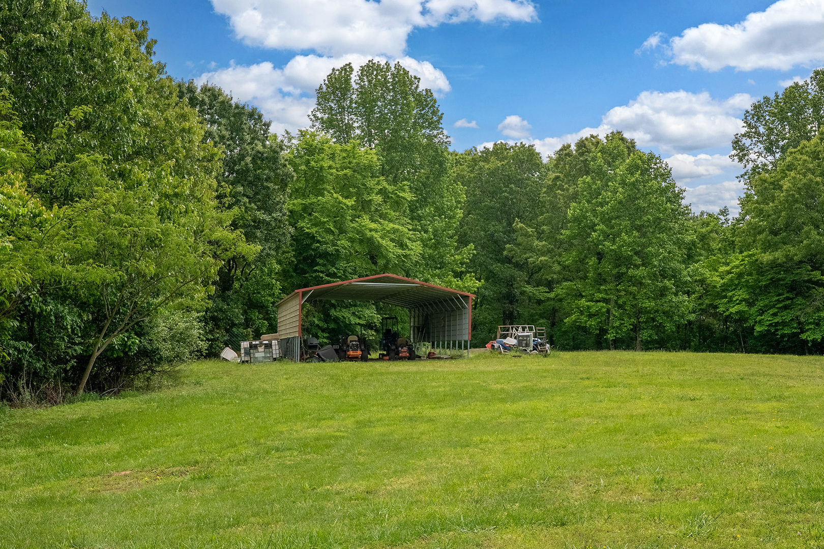 main property photo 42