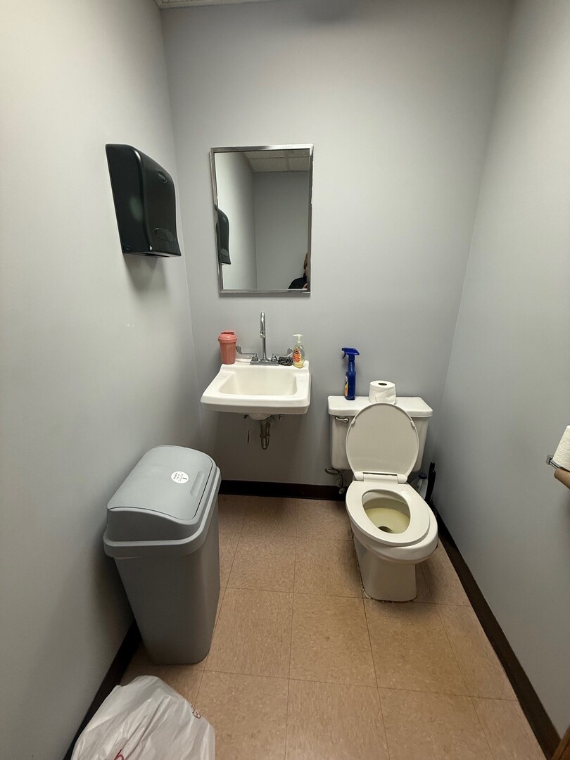 main property photo 13